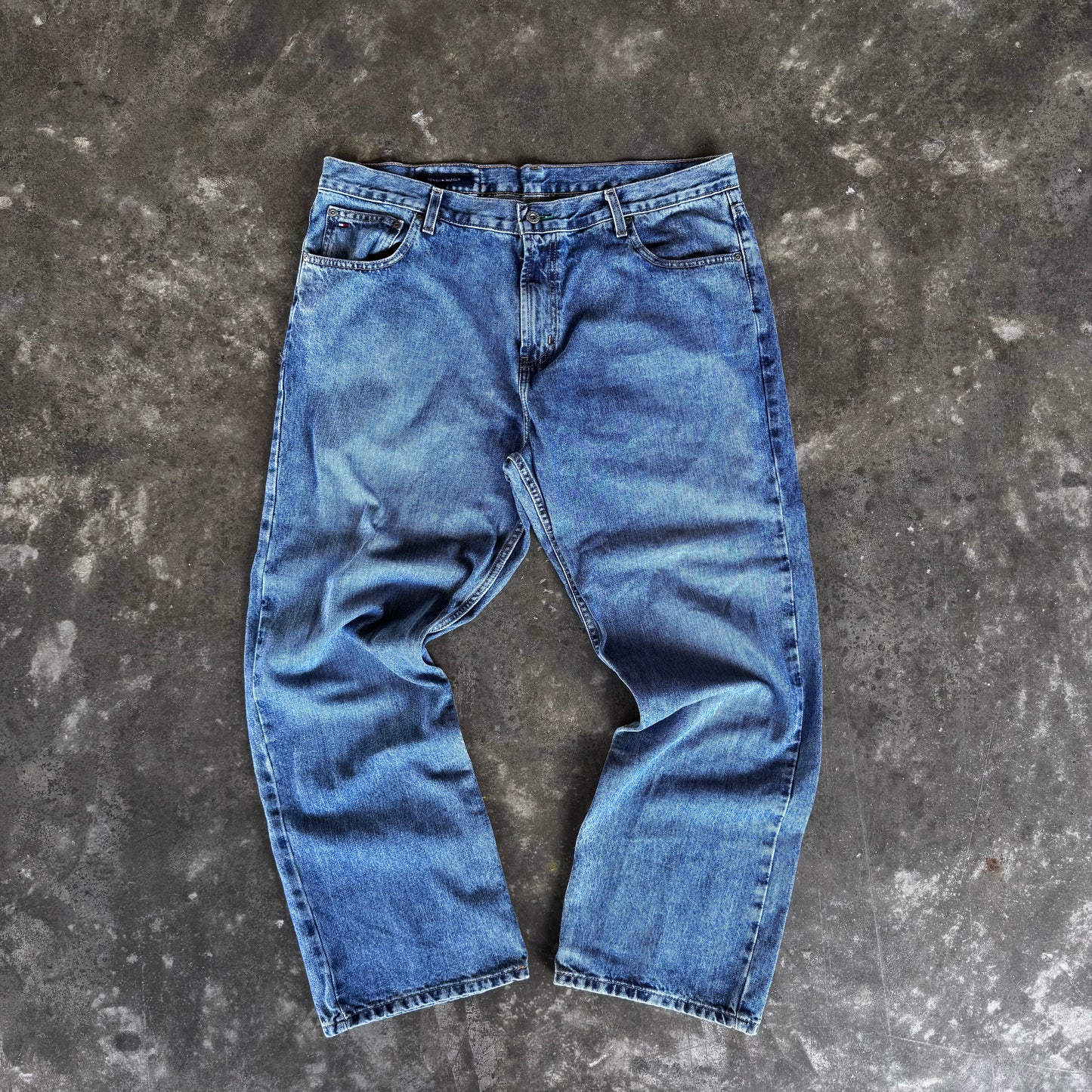 2000s Faded Tommy Hilfiger Baggy Jeans