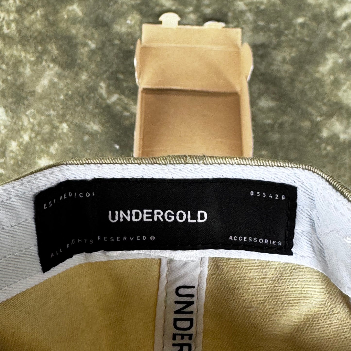 UNDERGOLD Graphic Cap