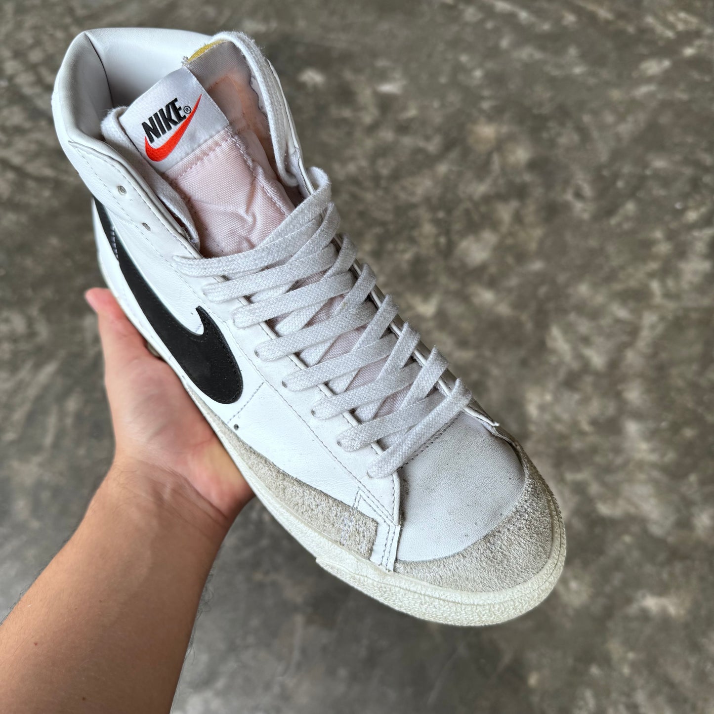 Nike Blazer Mid 77