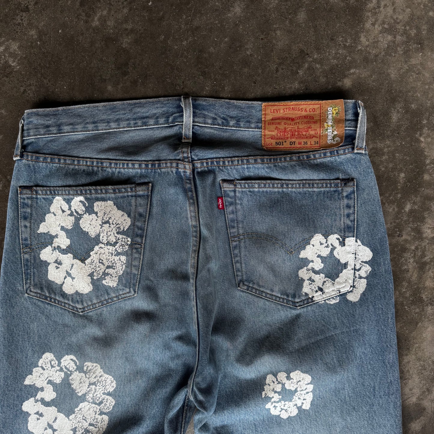 Denim Tears x Levi’s Cotton Wreath Light Wash Jeans