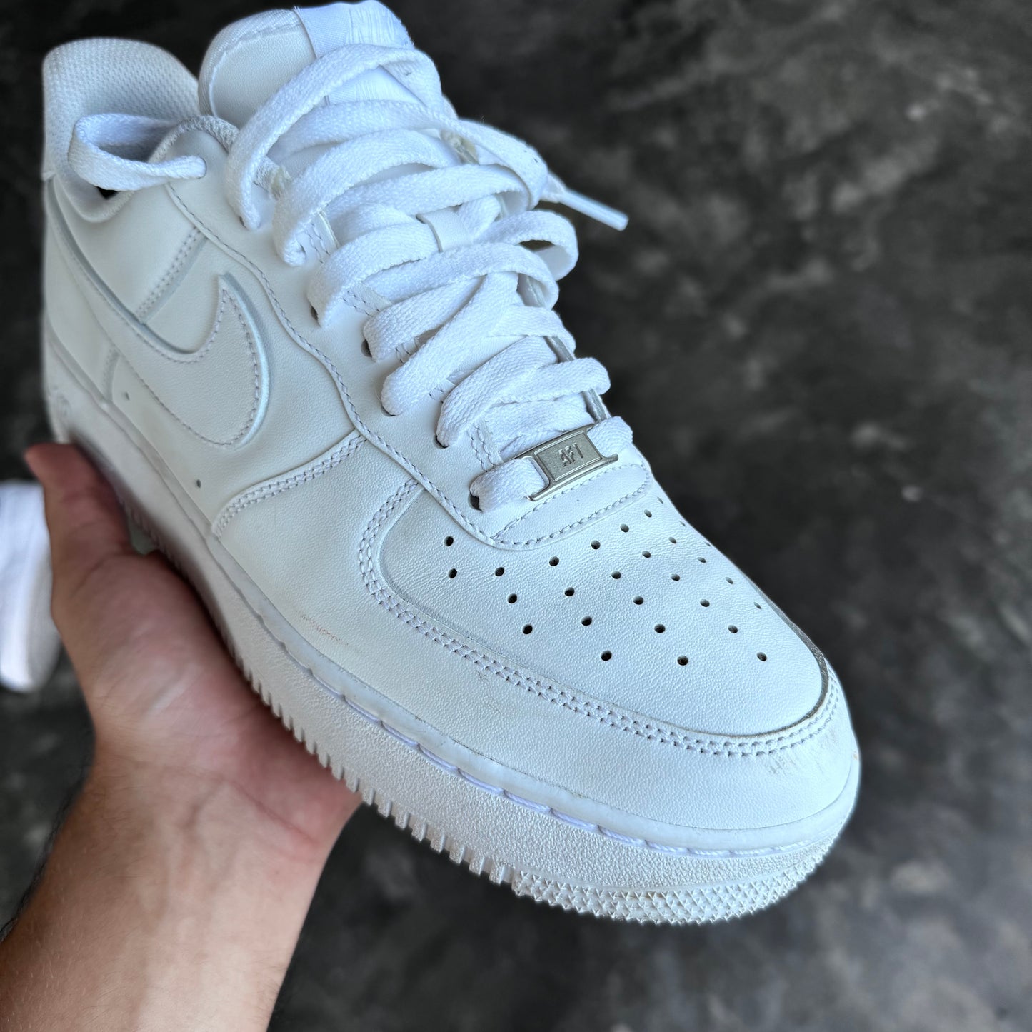 Nike Air Force 1 07’ Triple White