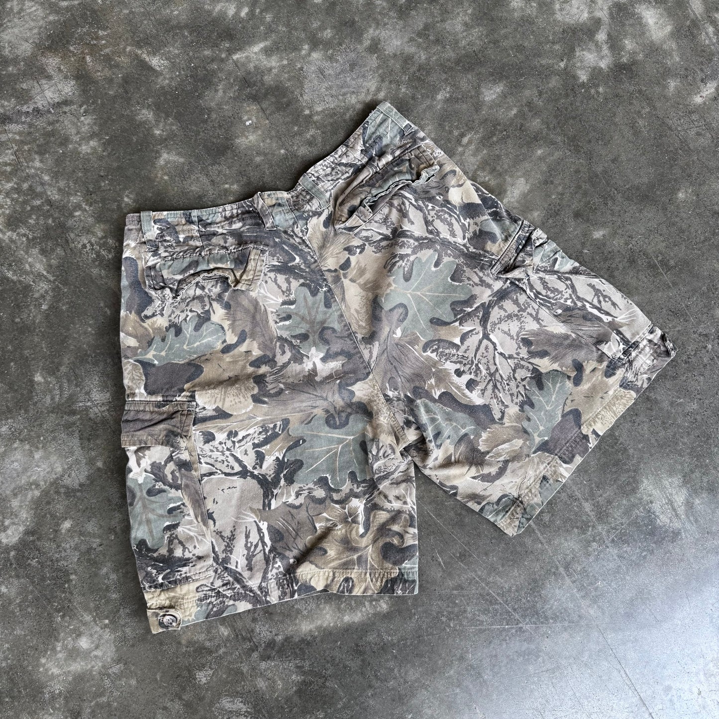 Vintage Ranger Leaf Camo Shorts