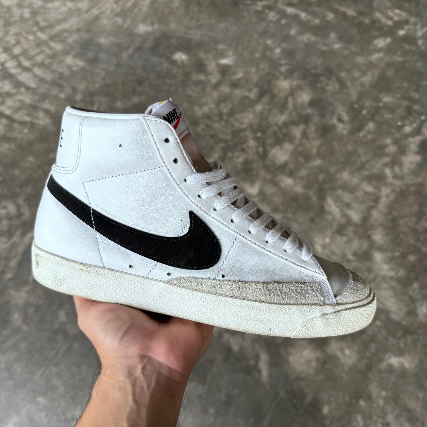 Nike Blazer Mid 77