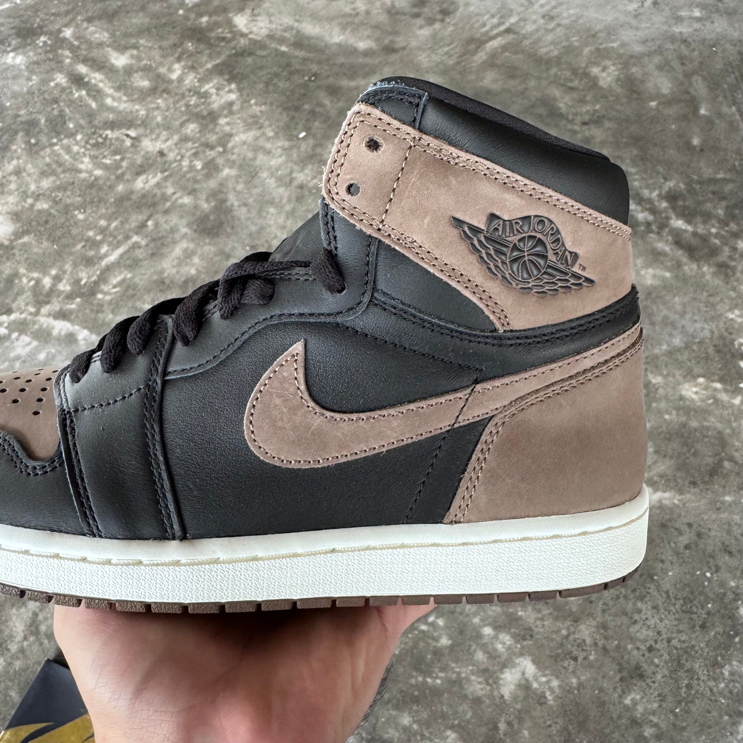 Jordan 1 Retro High OG Palomino