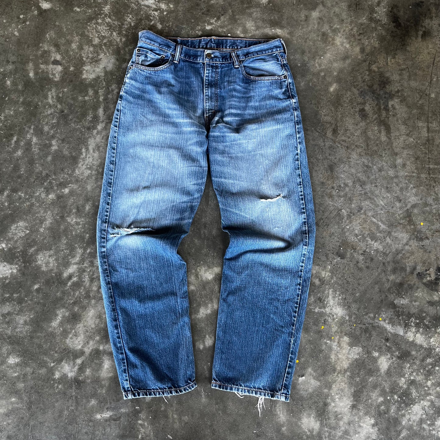 Vintage Baggy Levis 550 Distressed Denim Jeans