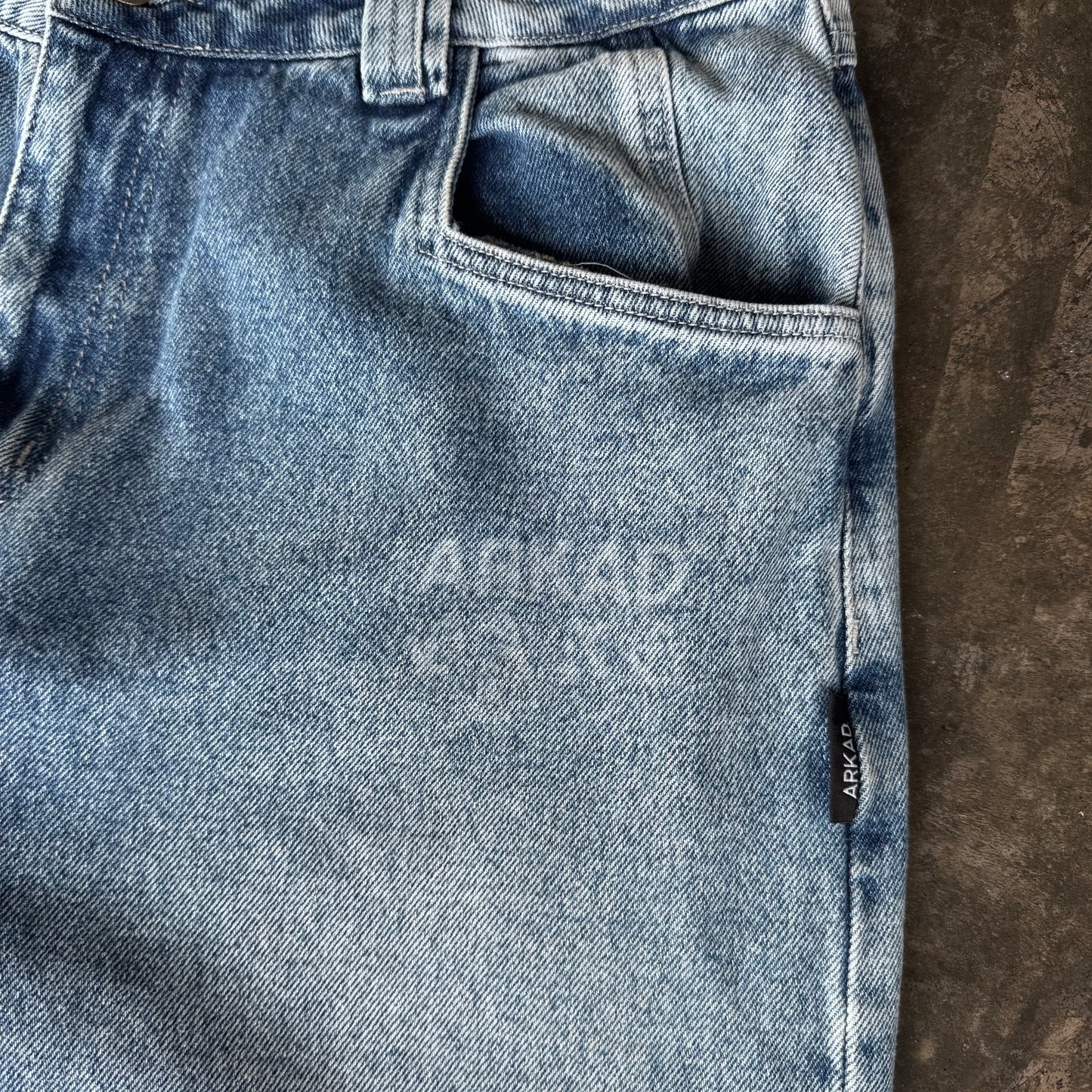 Arkad Graphic Jeans