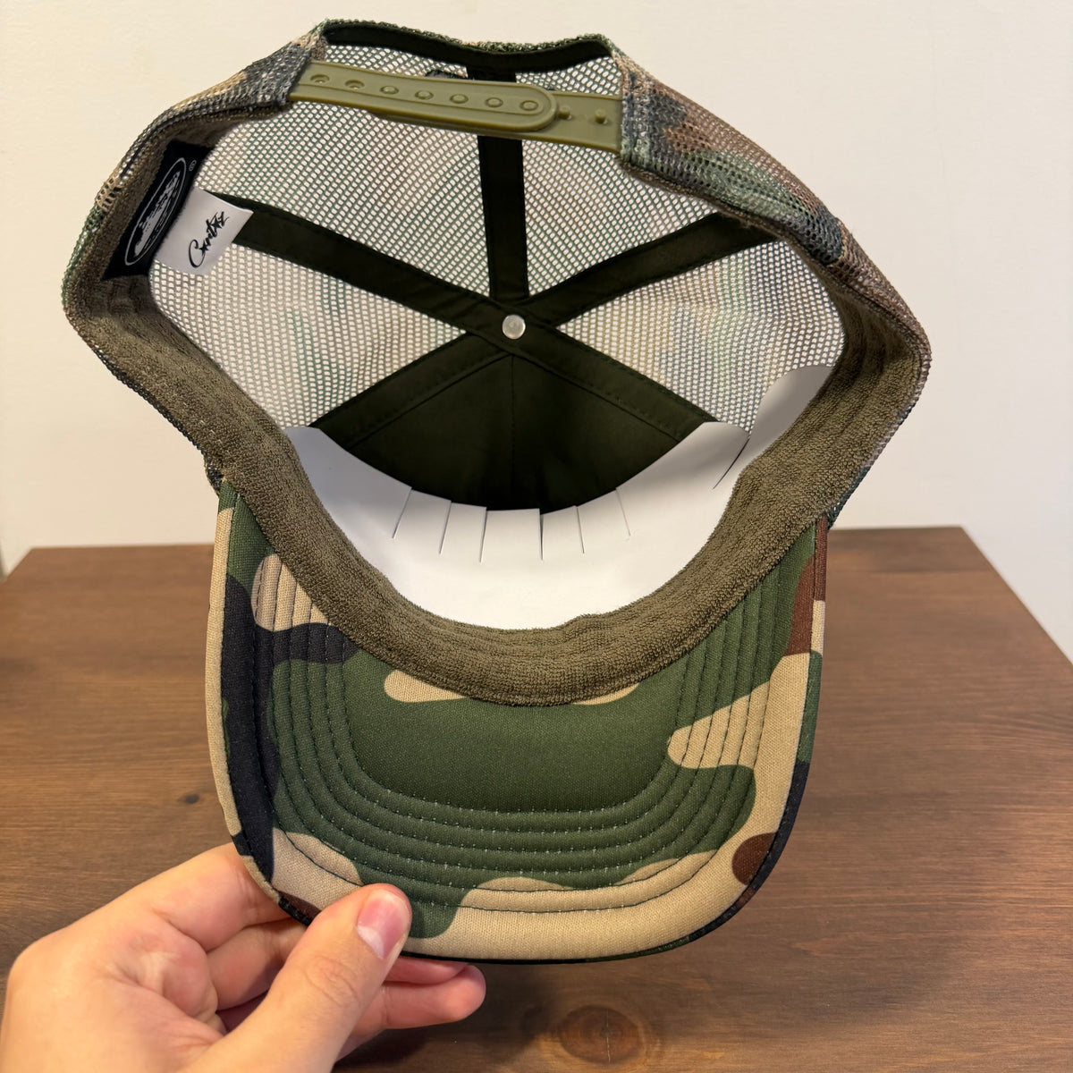 Corteiz Island Puff Print Trucker Hat Woodland