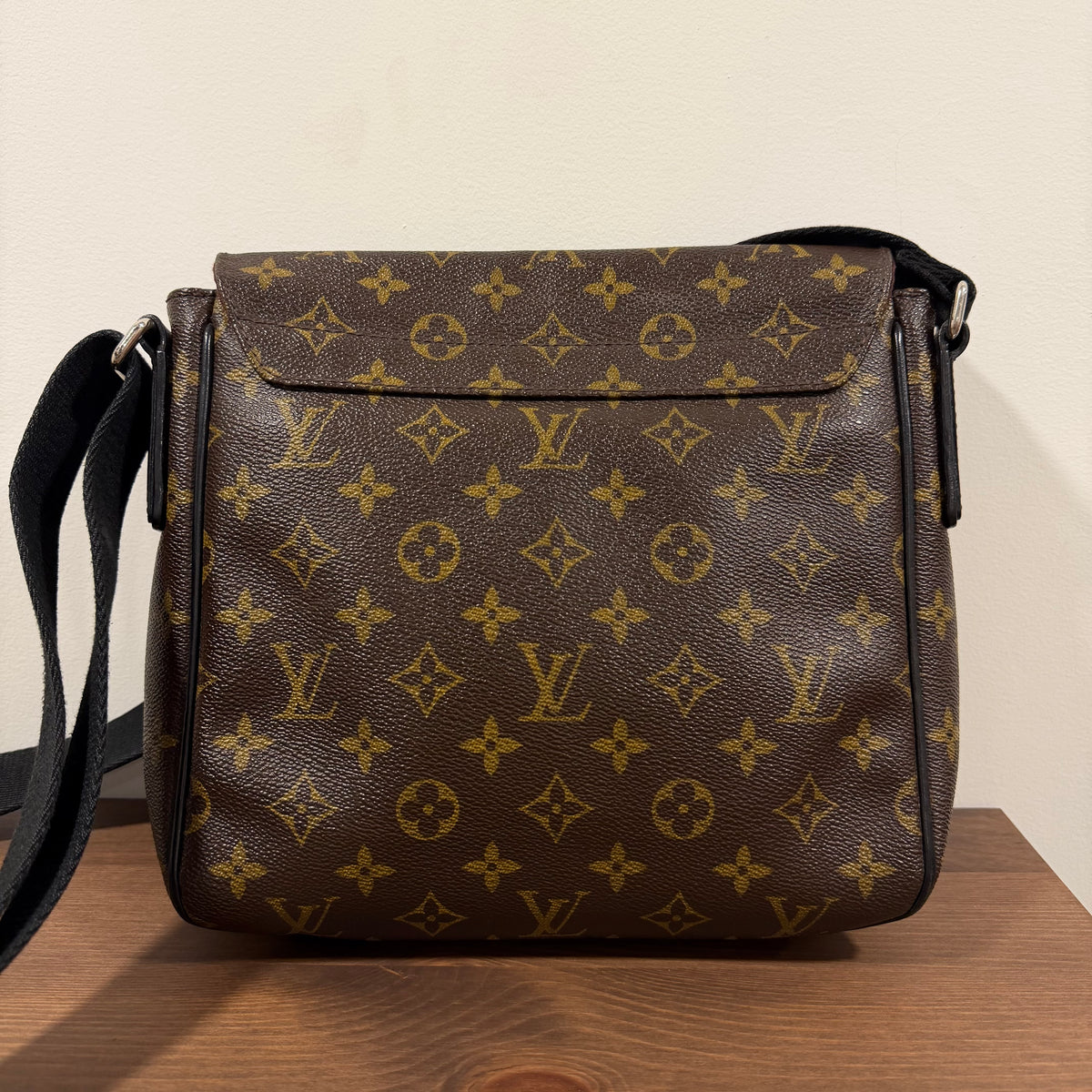 Louis Vuitton District Messenger Bag PM Brown Macassar Monogram Canvas