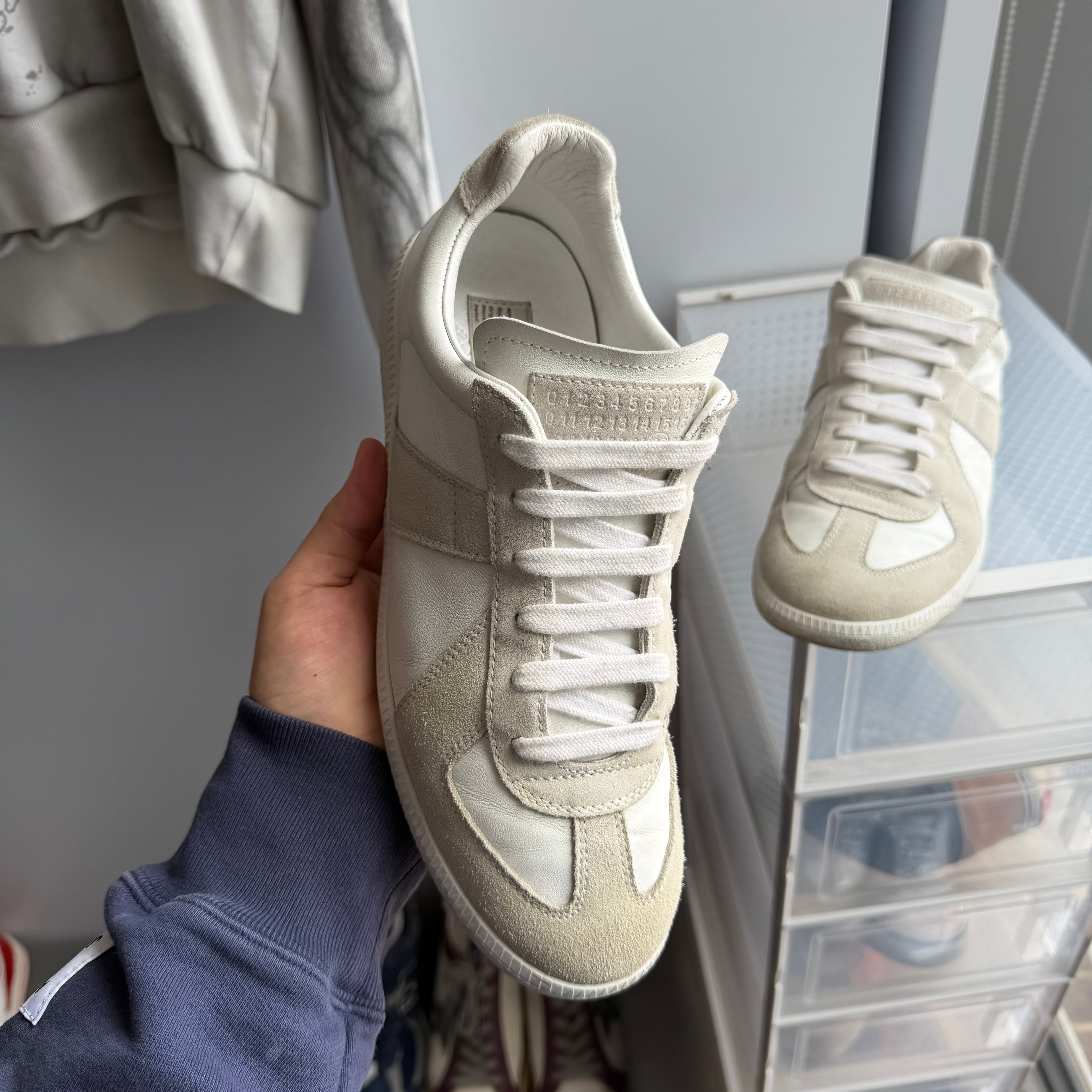 Maison Margiela Replica GAT Sneakers Triple White