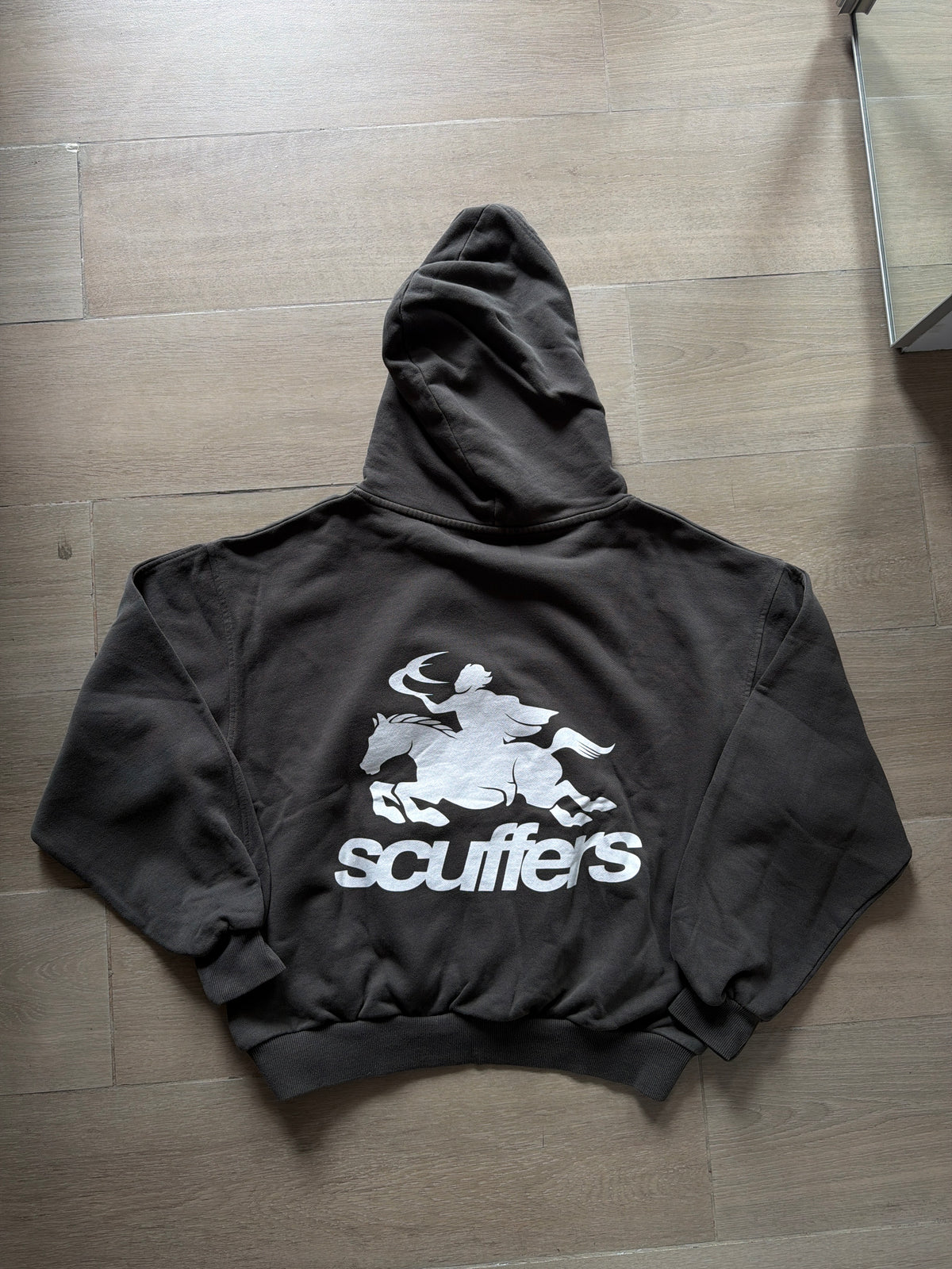 Scuffers Gallery Logo Hoodie (M)