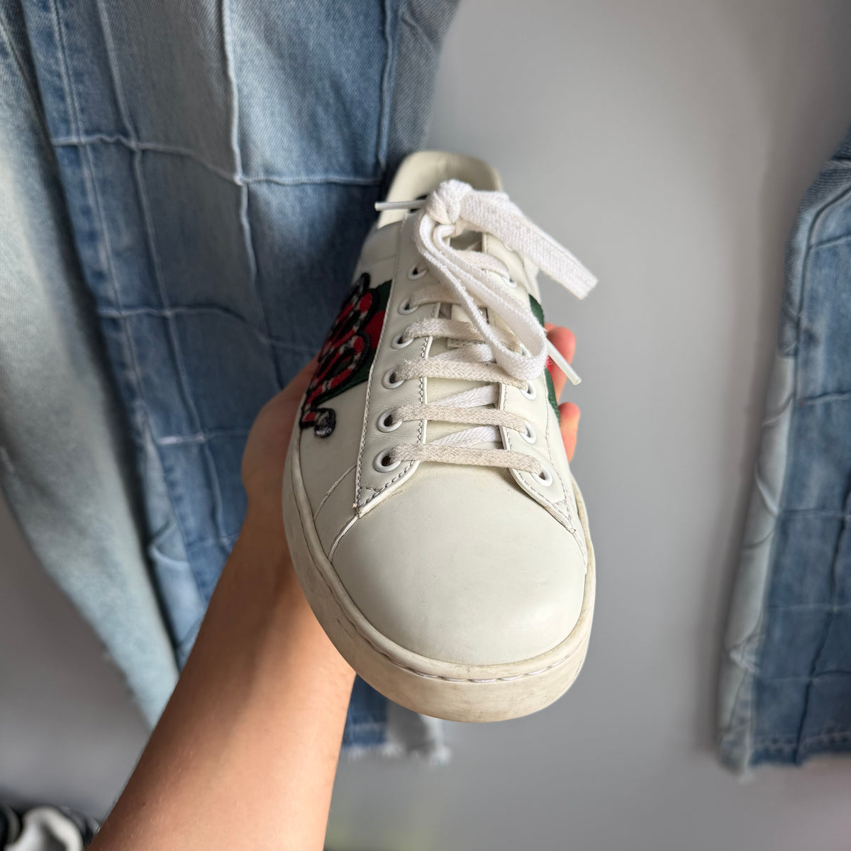 Gucci Ace Embroidered Snake Sneakers (10US)