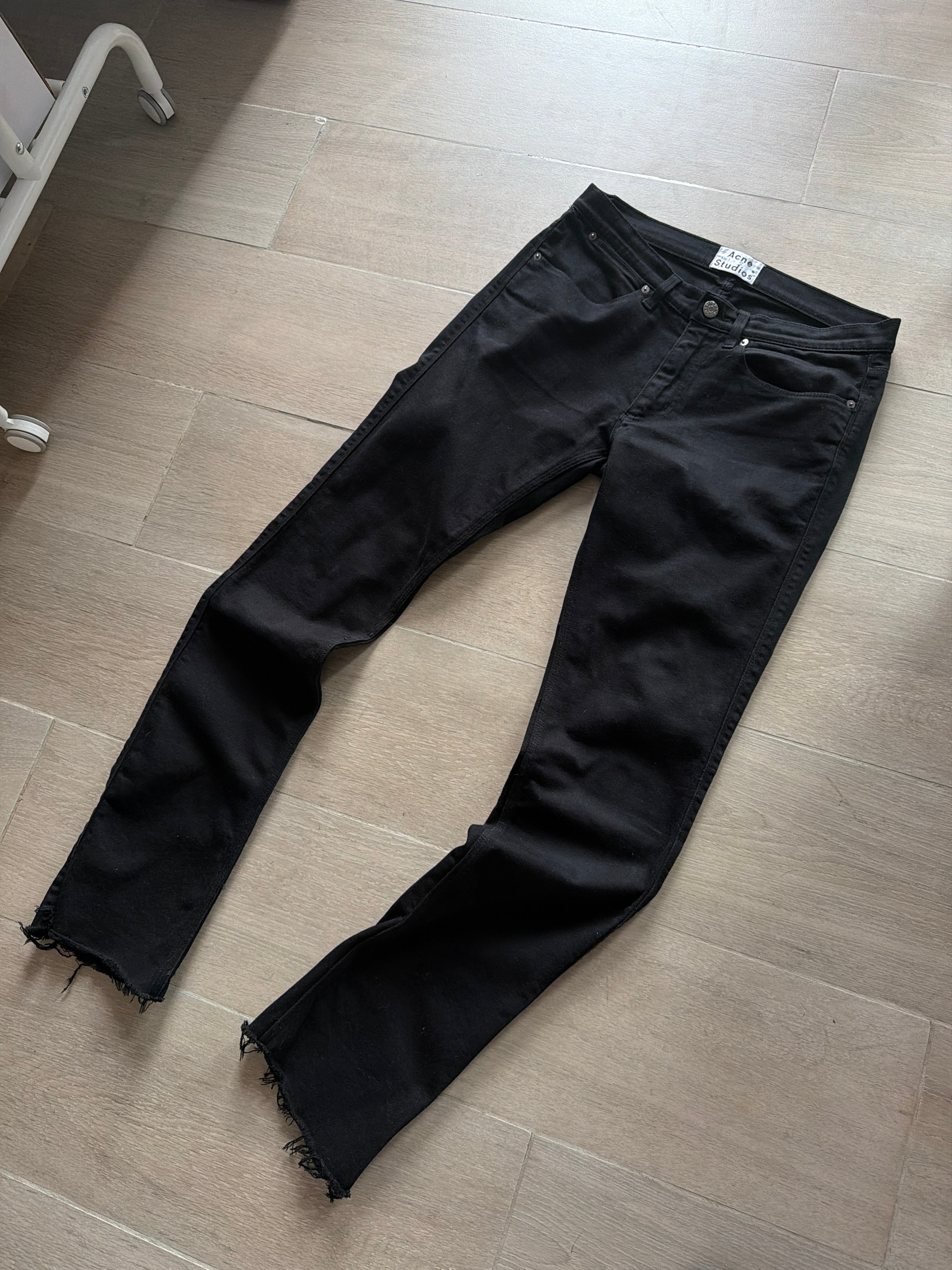 Acne Studios Max Stray Cash Jeans Black