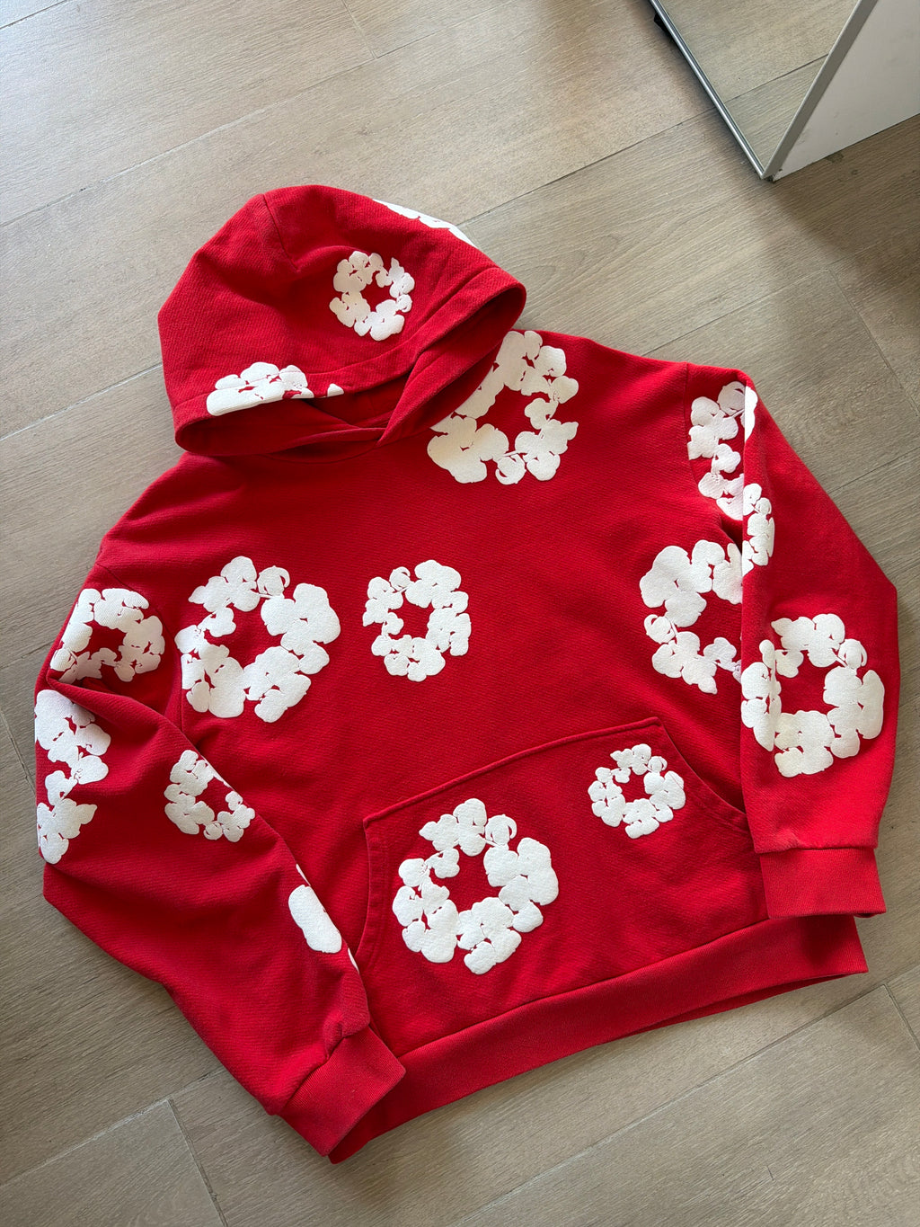Denim Tears Cotton Wreath Sweatshirt Red (M)