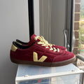 Veja Panenka Grenat Sun Bark Shoes