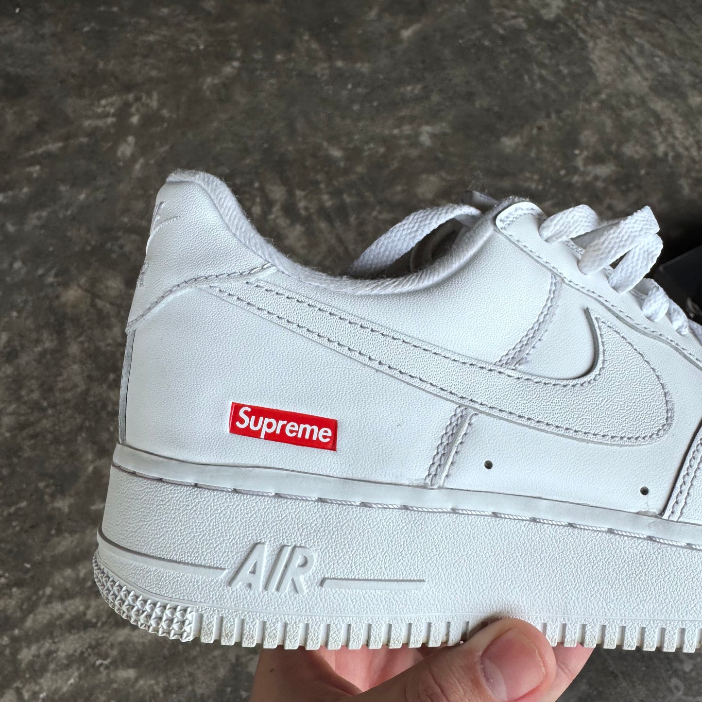 Nike Air Force 1 Low Supreme Triple White