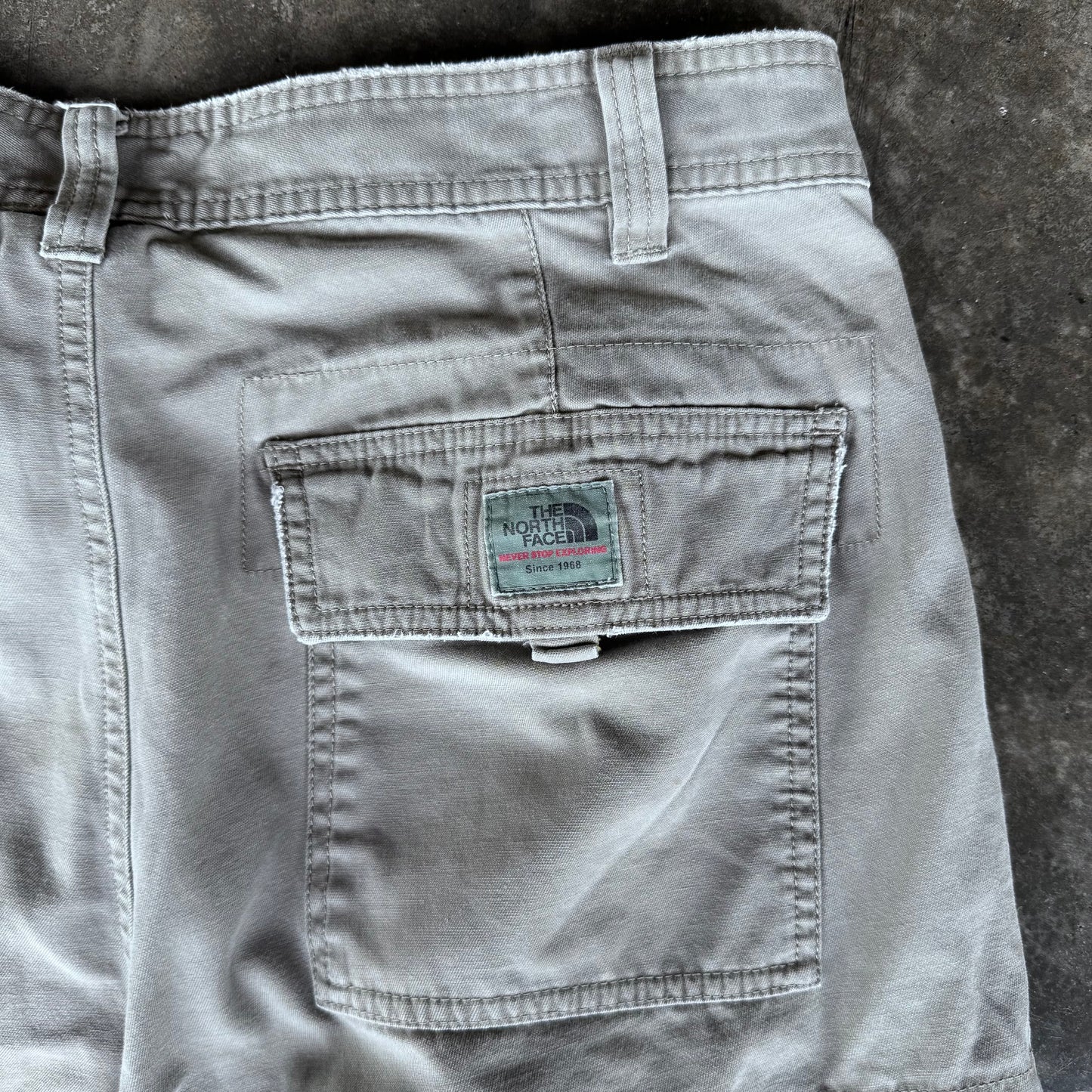 2000s The North Face A5 Series Baggy Cargo Pants “Stone”