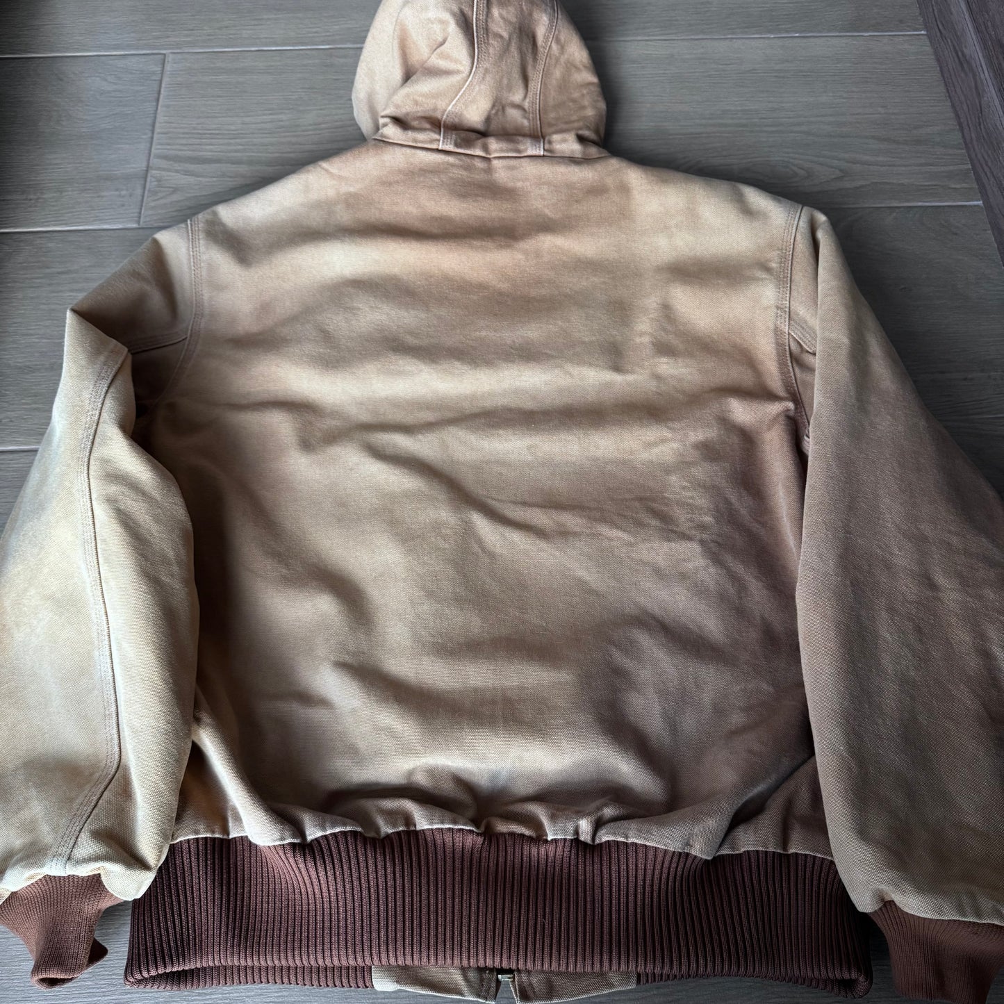 2000s Carhartt Work Jacket “Tan”