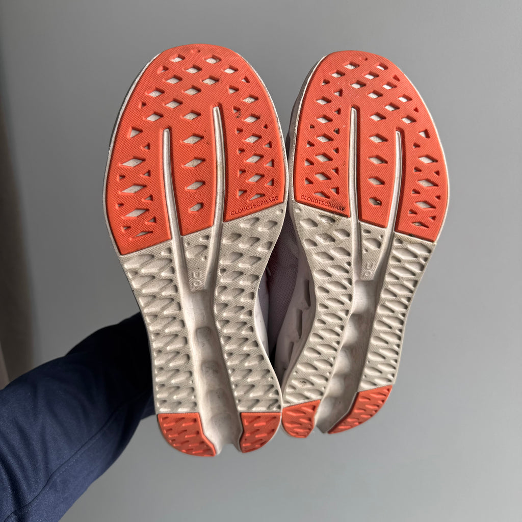 On Cloudsurfer Sneakers