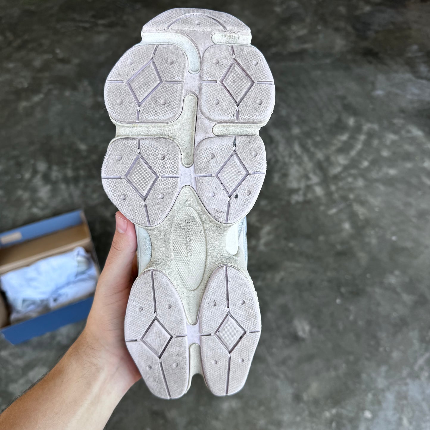 New Balance 9060 “Grey Matter December Sky”