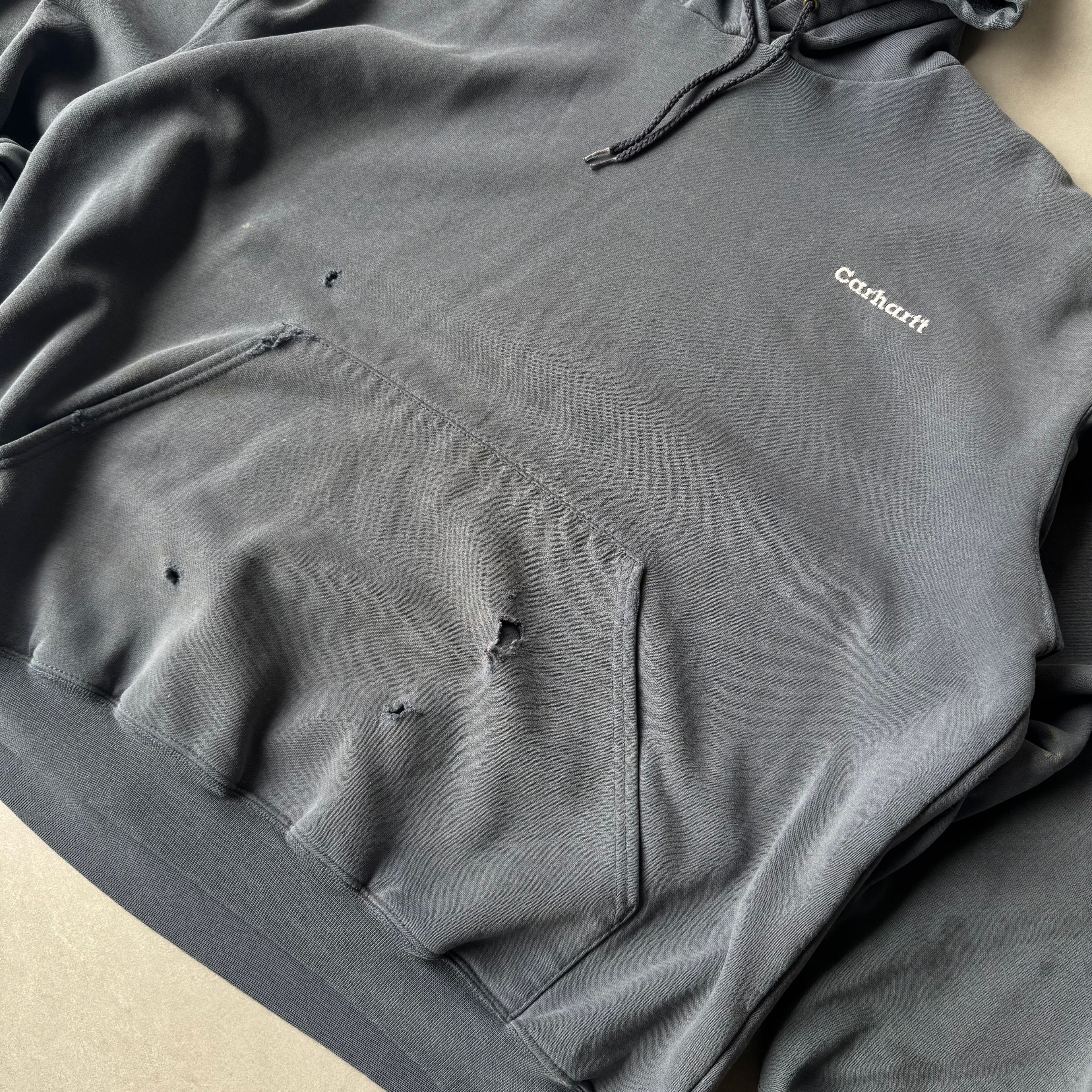 2000s Carhartt Hoodie “Grey”
