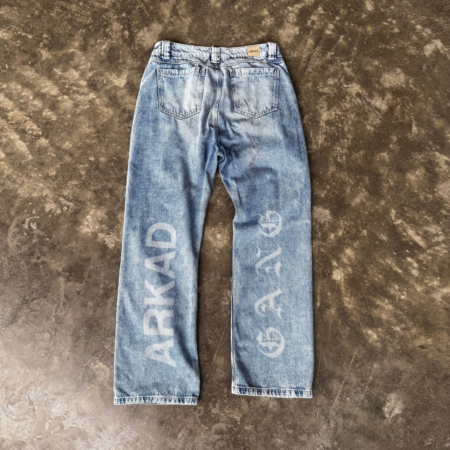 Arkad Graphic Jeans