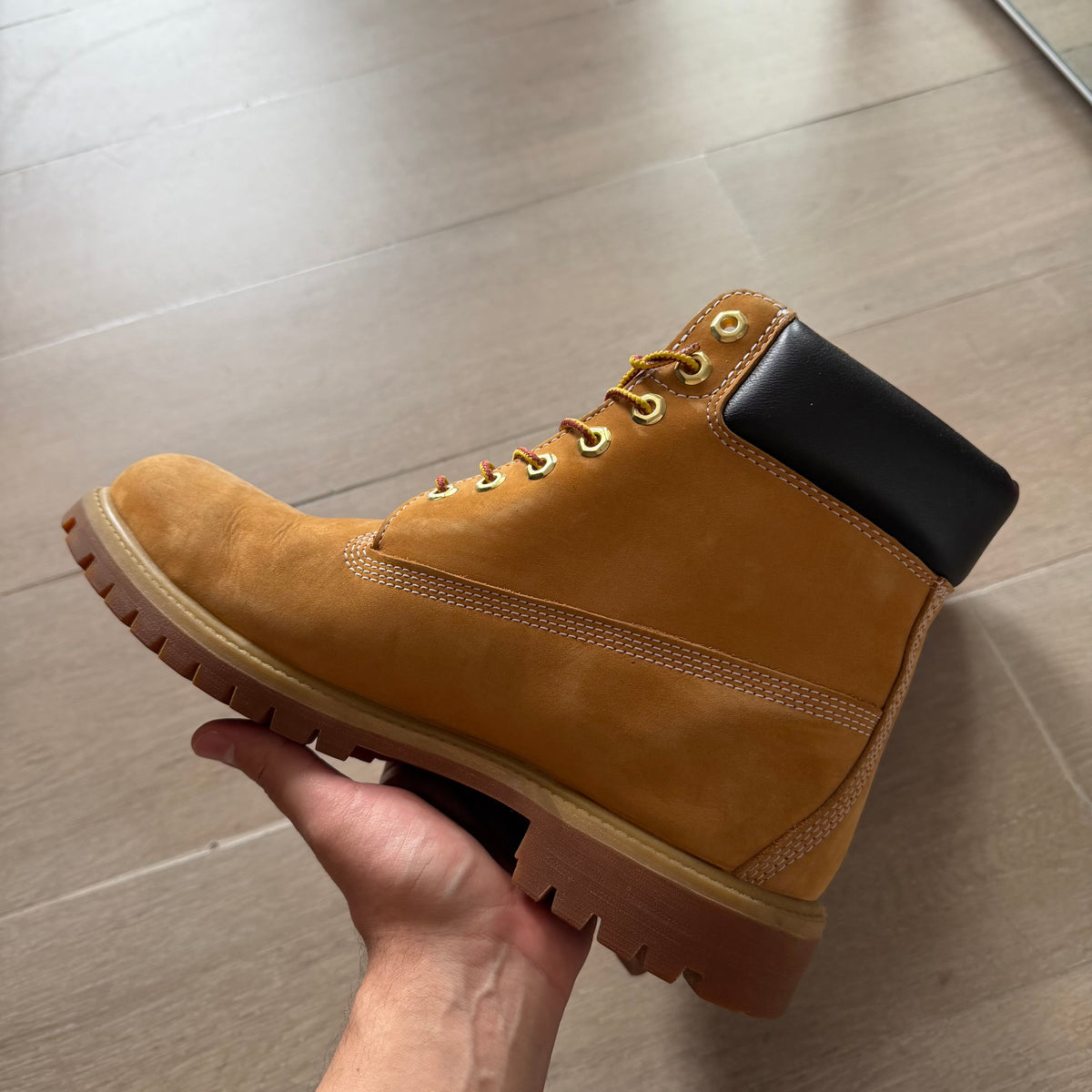 Timberland 6” Premium Waterproof Boots Wheat (10.5US)