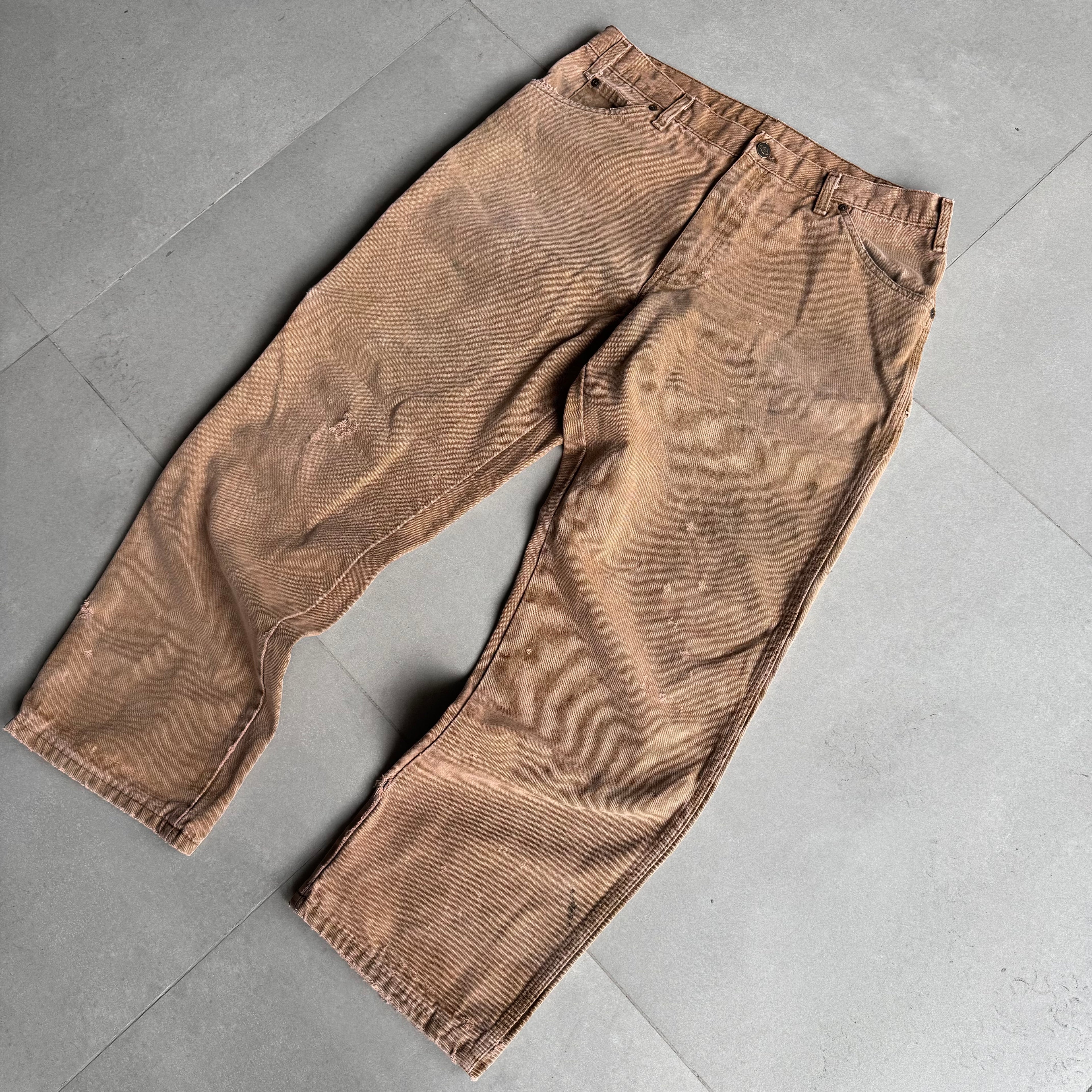 2000s Dickies Carpenter Pants “Distressed Chocolate”
