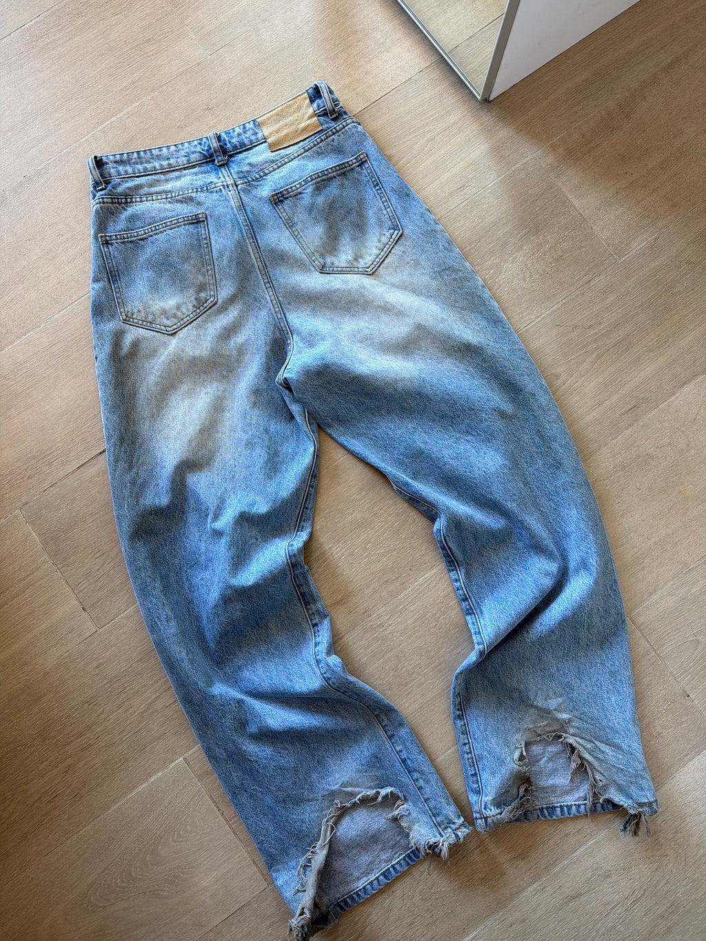 Basketcase Gallery LAX Baggy Faded Jeans
