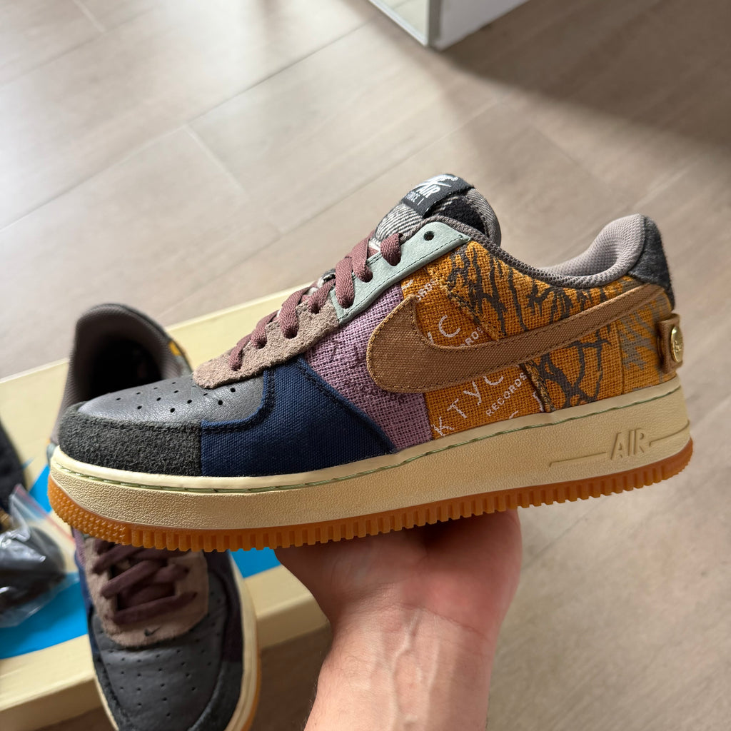 Nike x Travis Scott Air Force 1 Low Cactus Jack (8US)