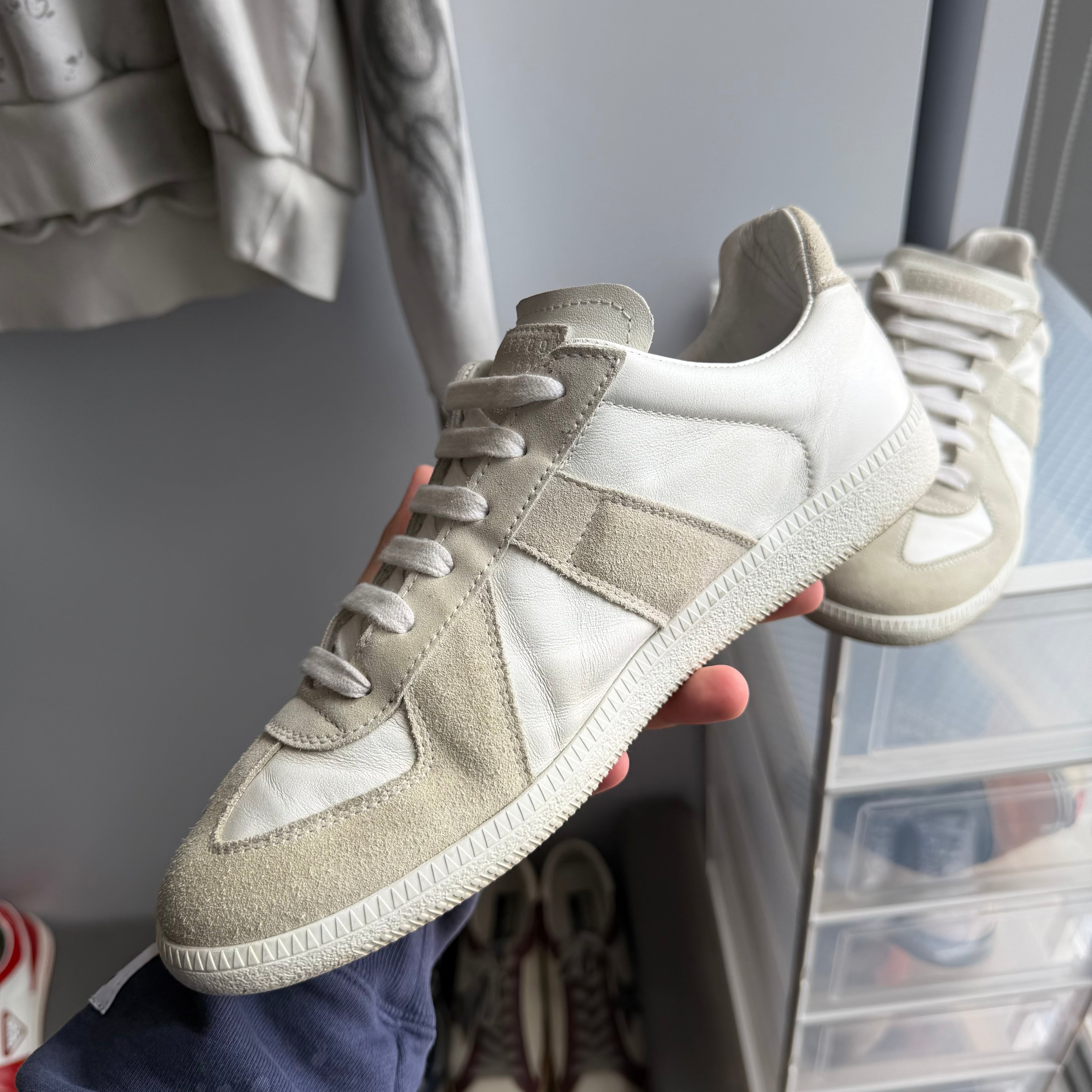 Maison Margiela Replica GAT Sneakers Triple White