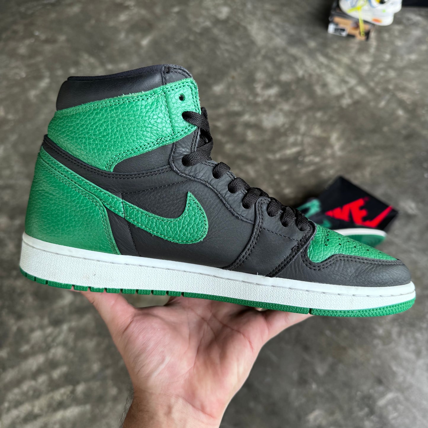 Jordan 1 Retro High Pine Green Black