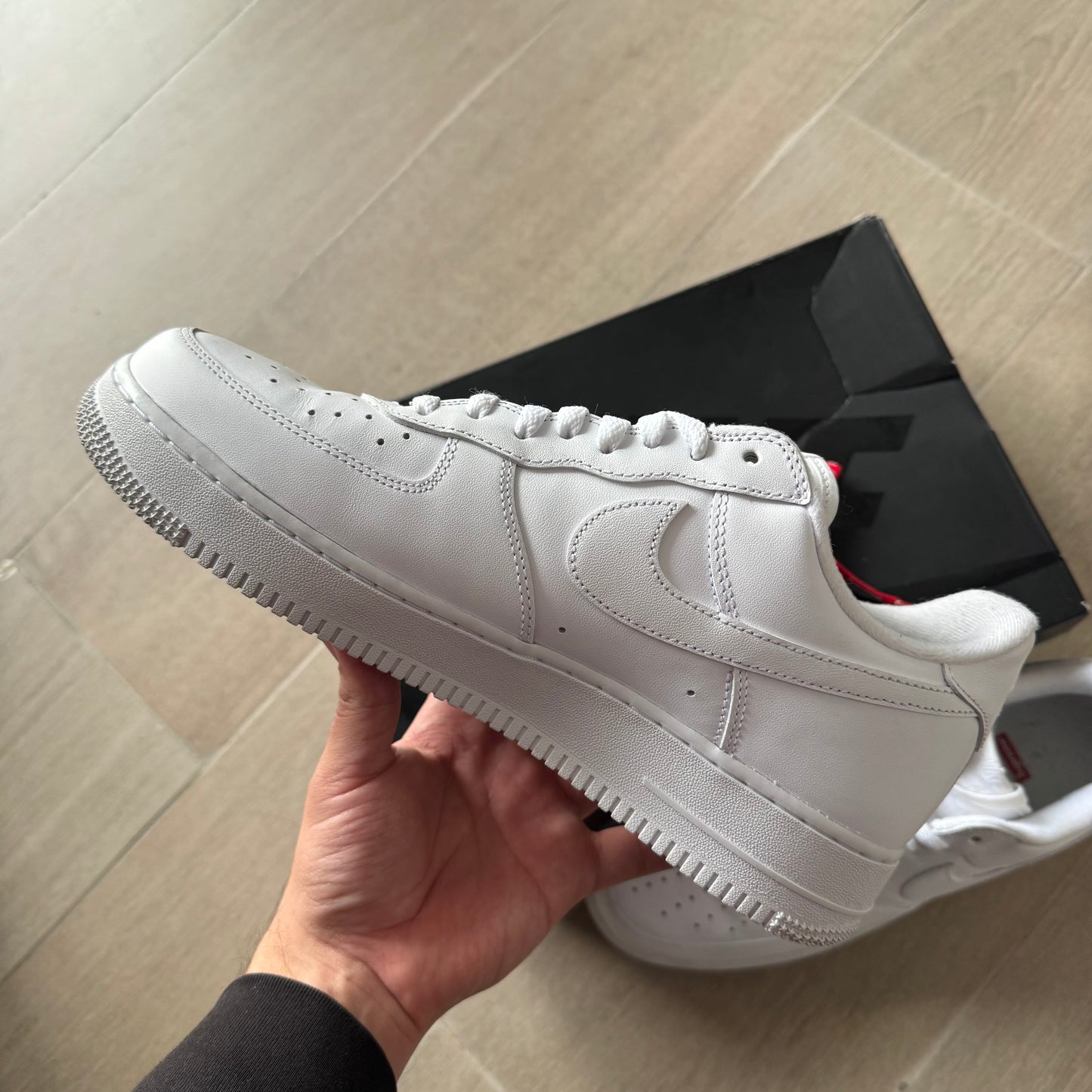 Nike Air Force 1 Supreme White