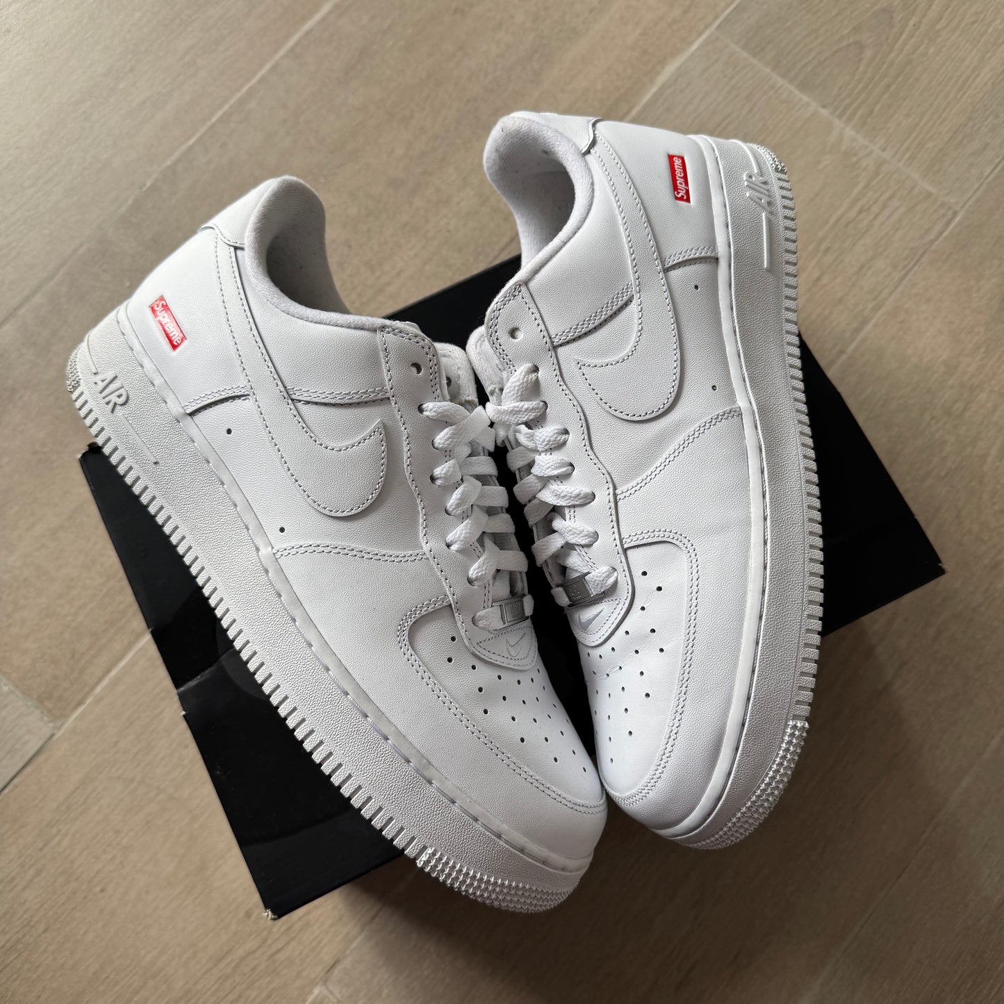 Nike Air Force 1 Supreme White
