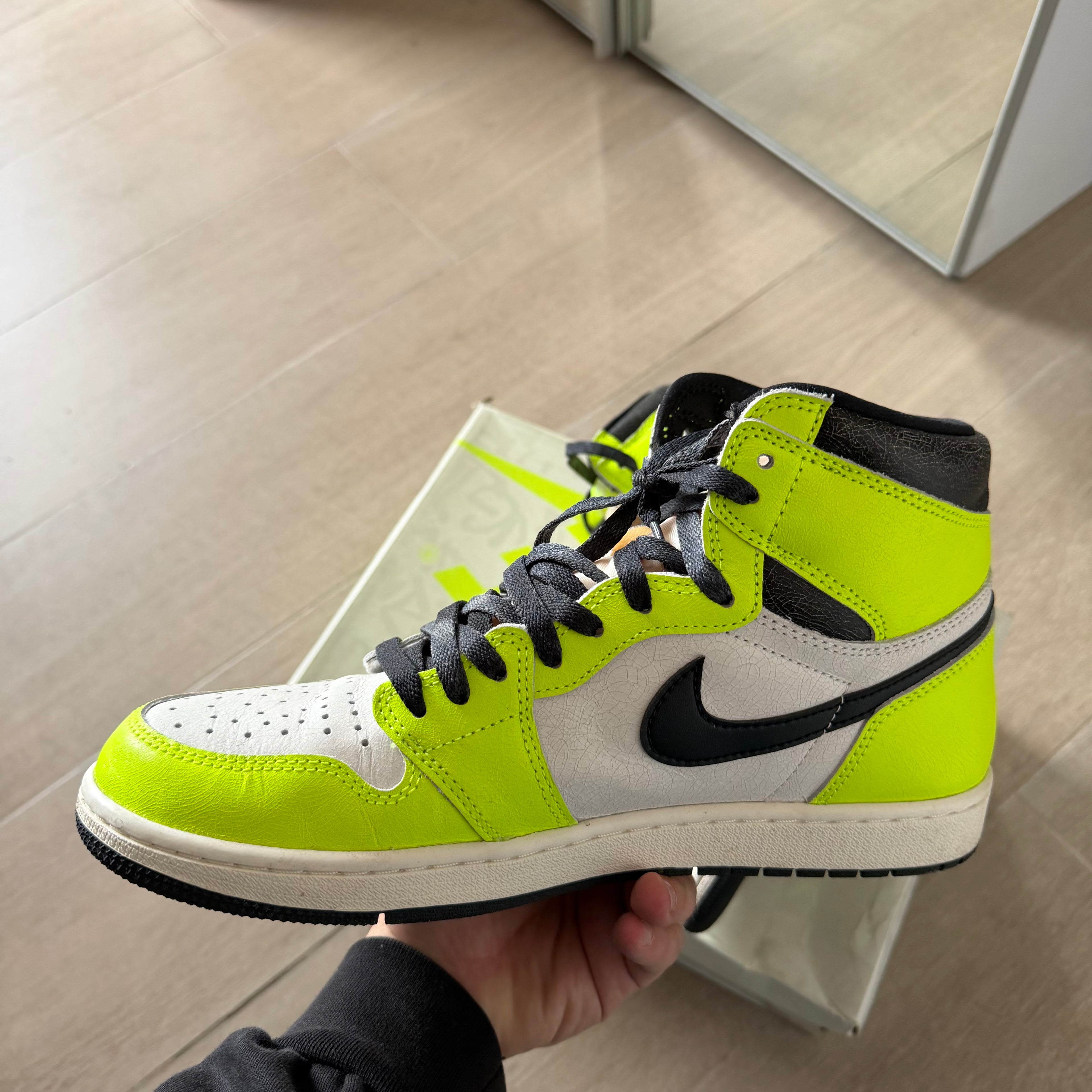 Jordan 1 Retro High OG Visionaire