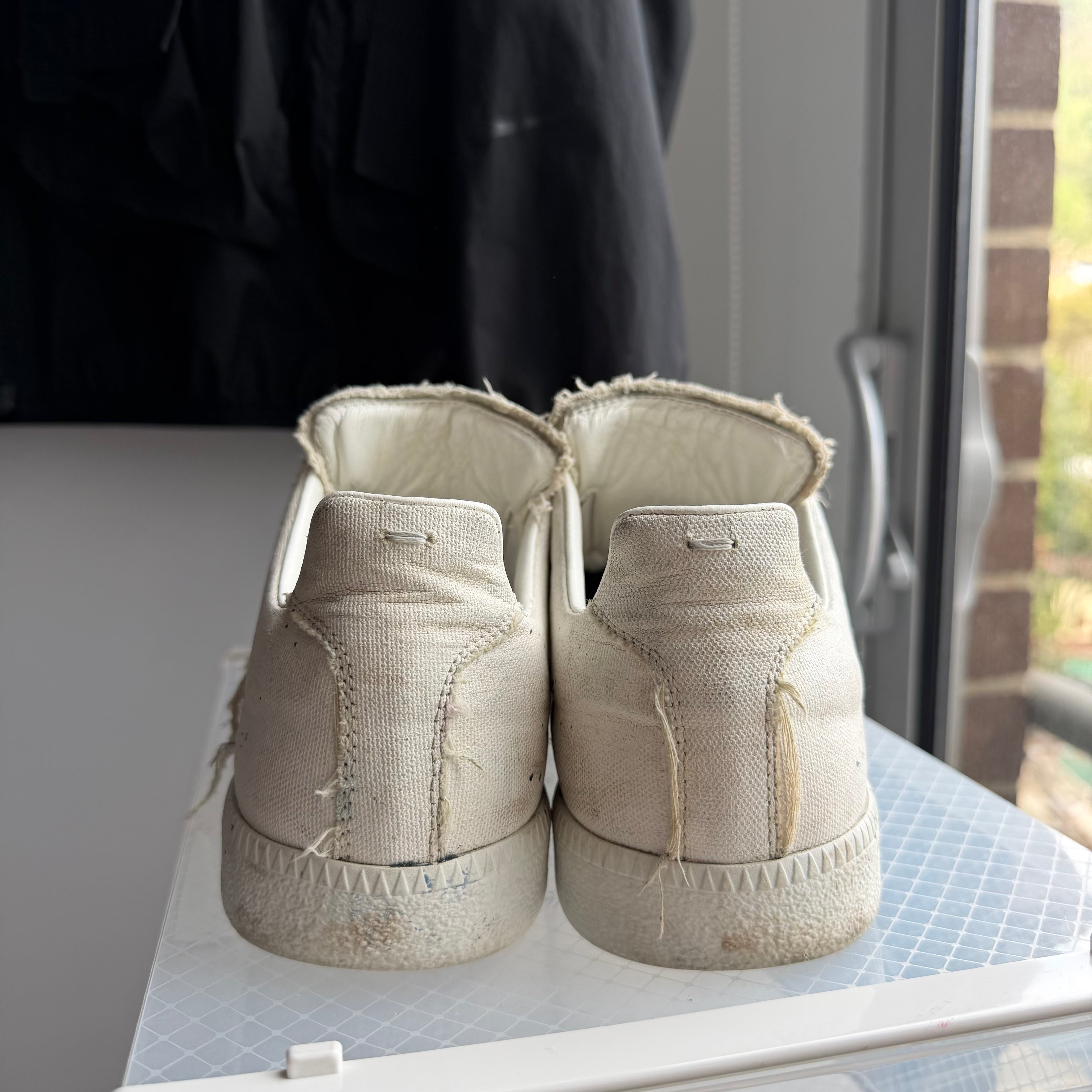 Maison Margiela Paint Splatter Replica GAT Canva Sneaker White/Blue