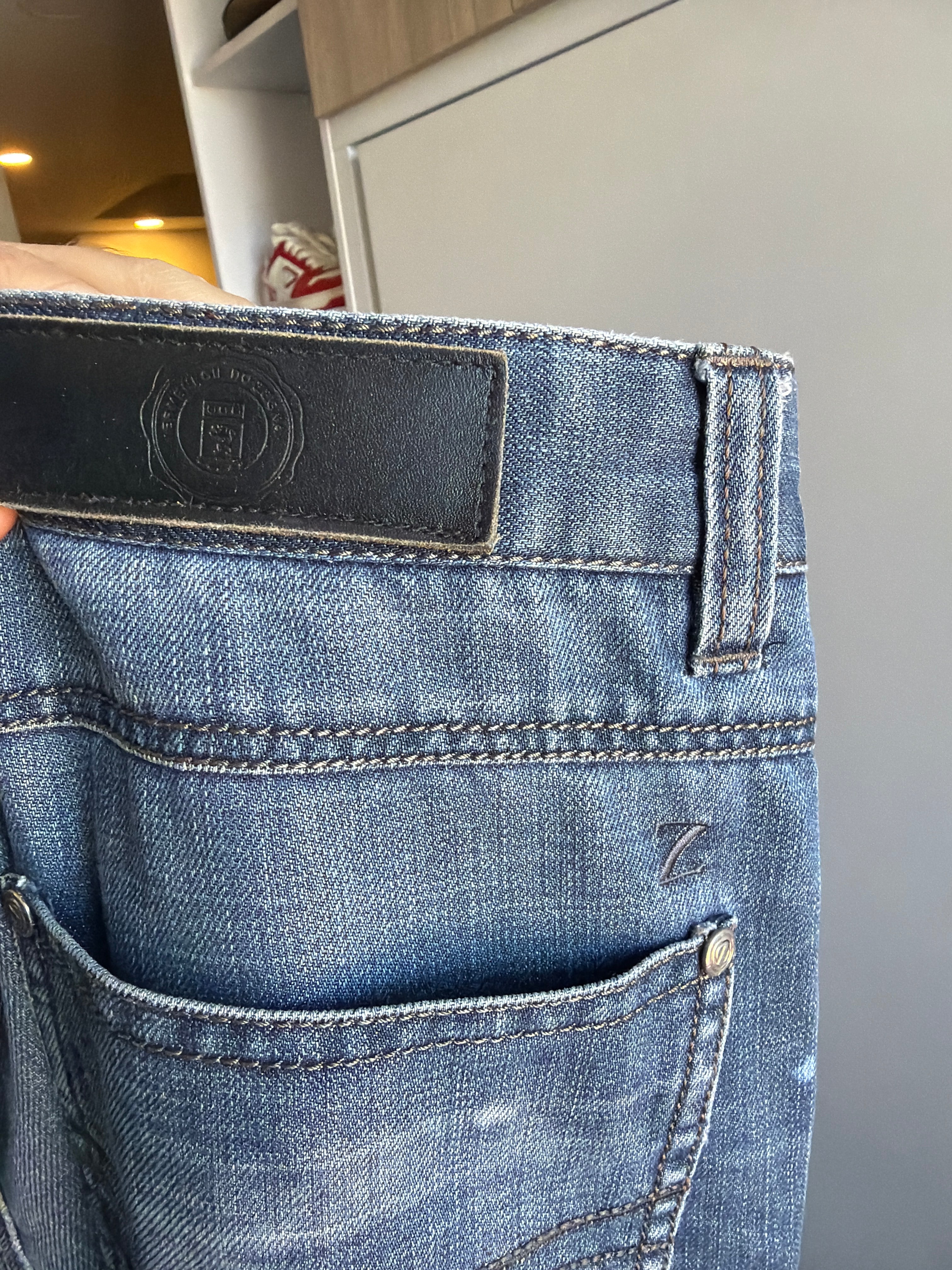 Ermenegildo Zegna Classic Fit Bootcut Jeans