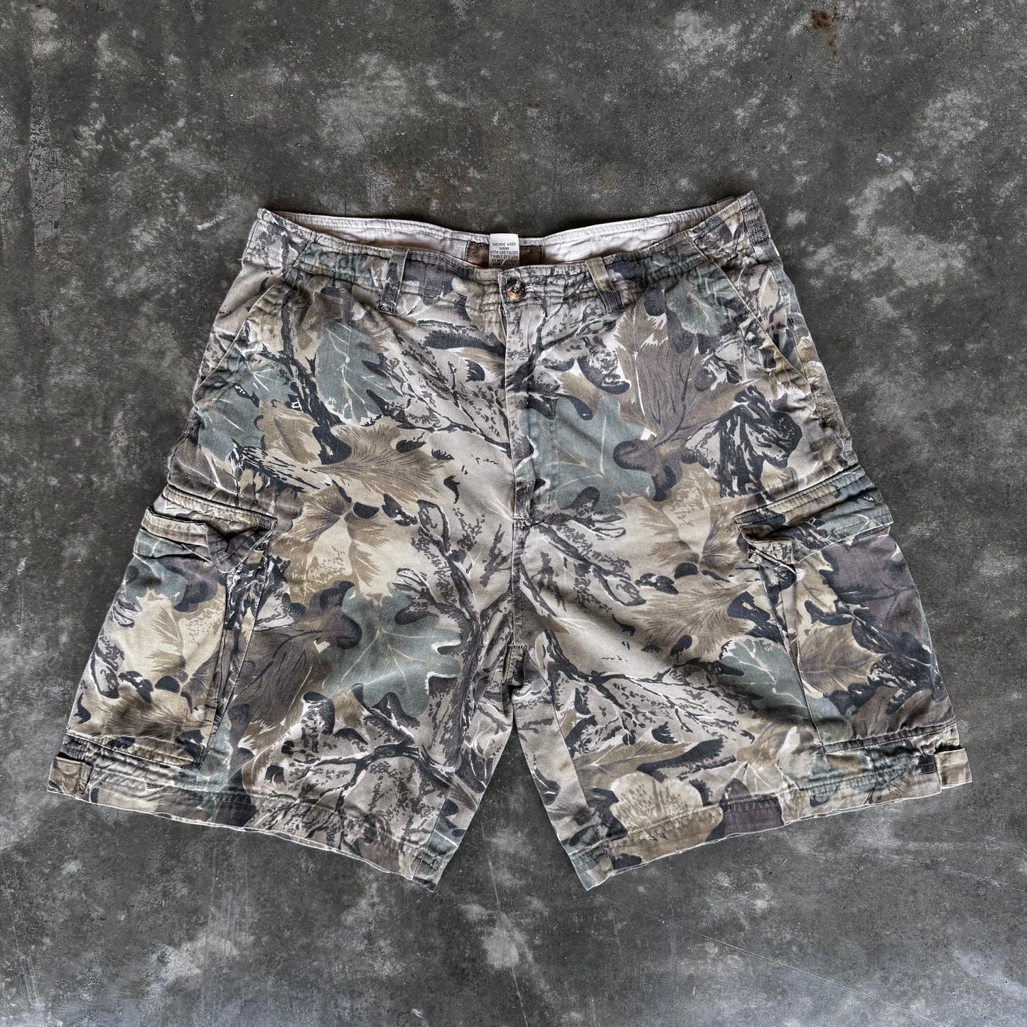Vintage Ranger Leaf Camo Shorts
