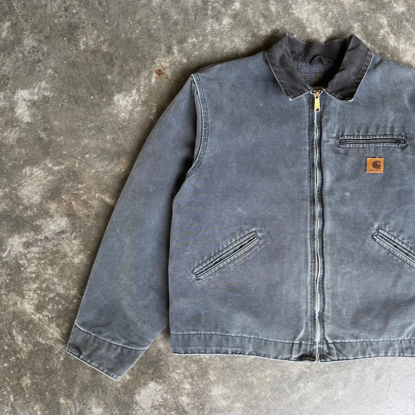 2005 Vintage Carhartt Detroit Jacket “Cement”