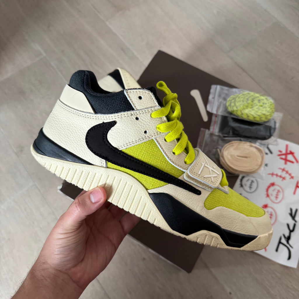 Travis Scott x Jordan Jumpman Jack TR Bright Cactus 10US