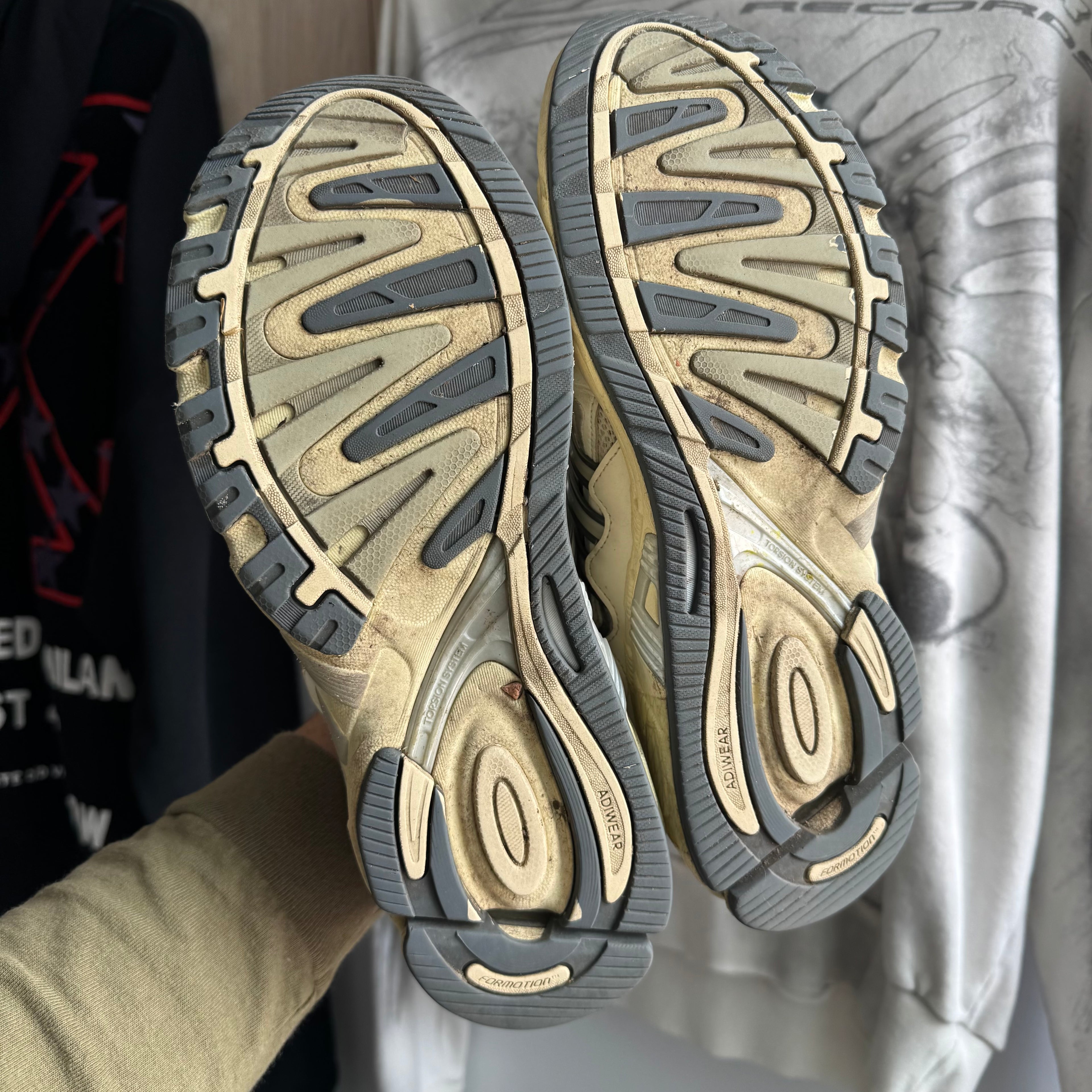 adidas Response CL Bad Bunny