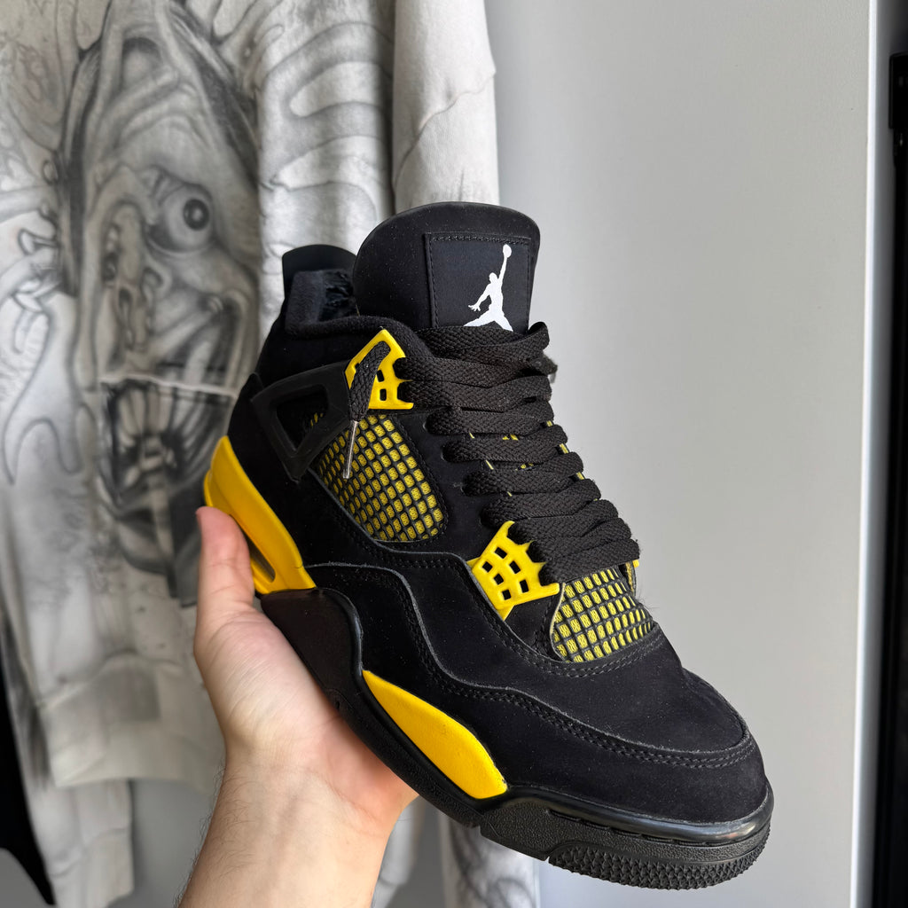 Jordan 4 Retro Thunder
