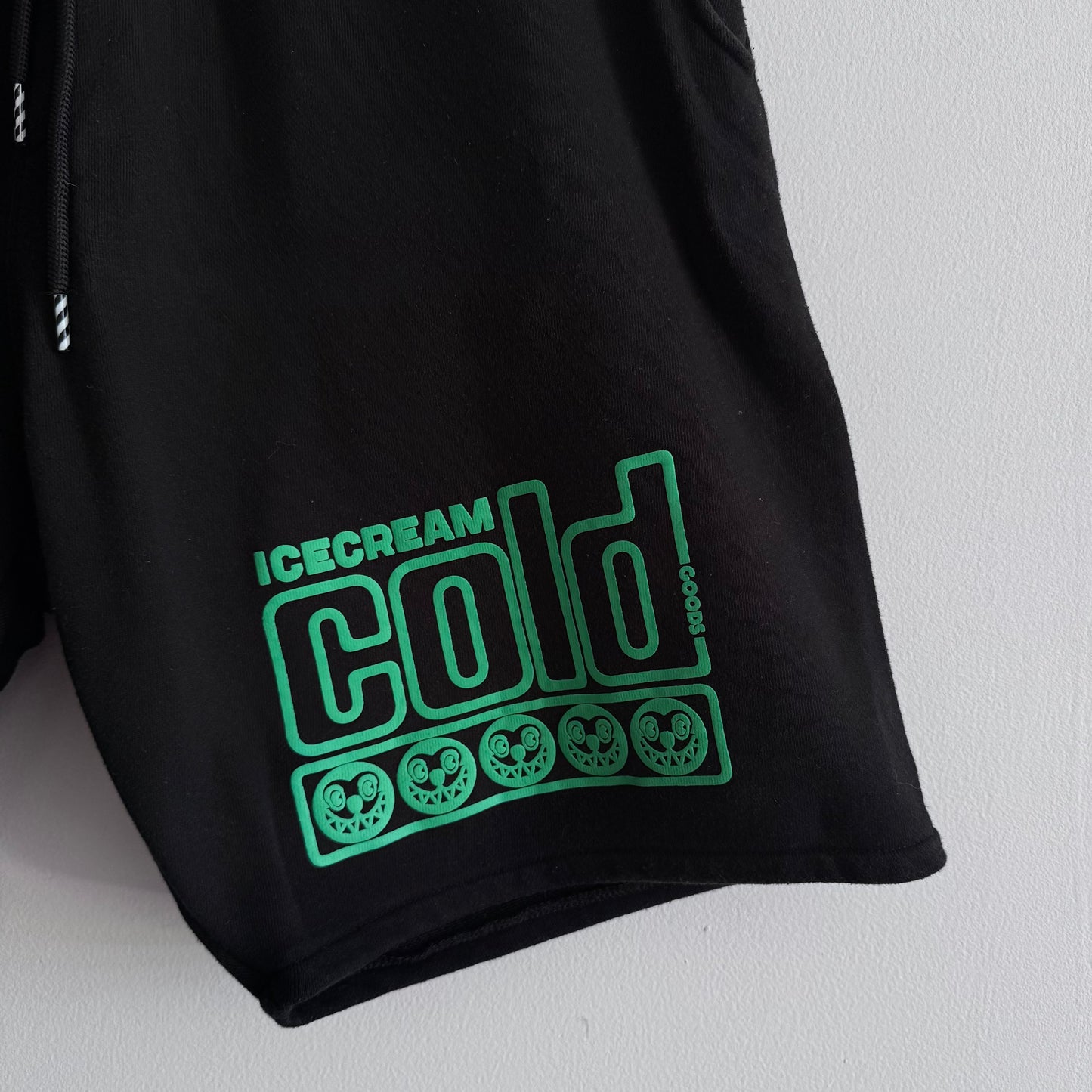 ICECREAM Graphic Shorts Black