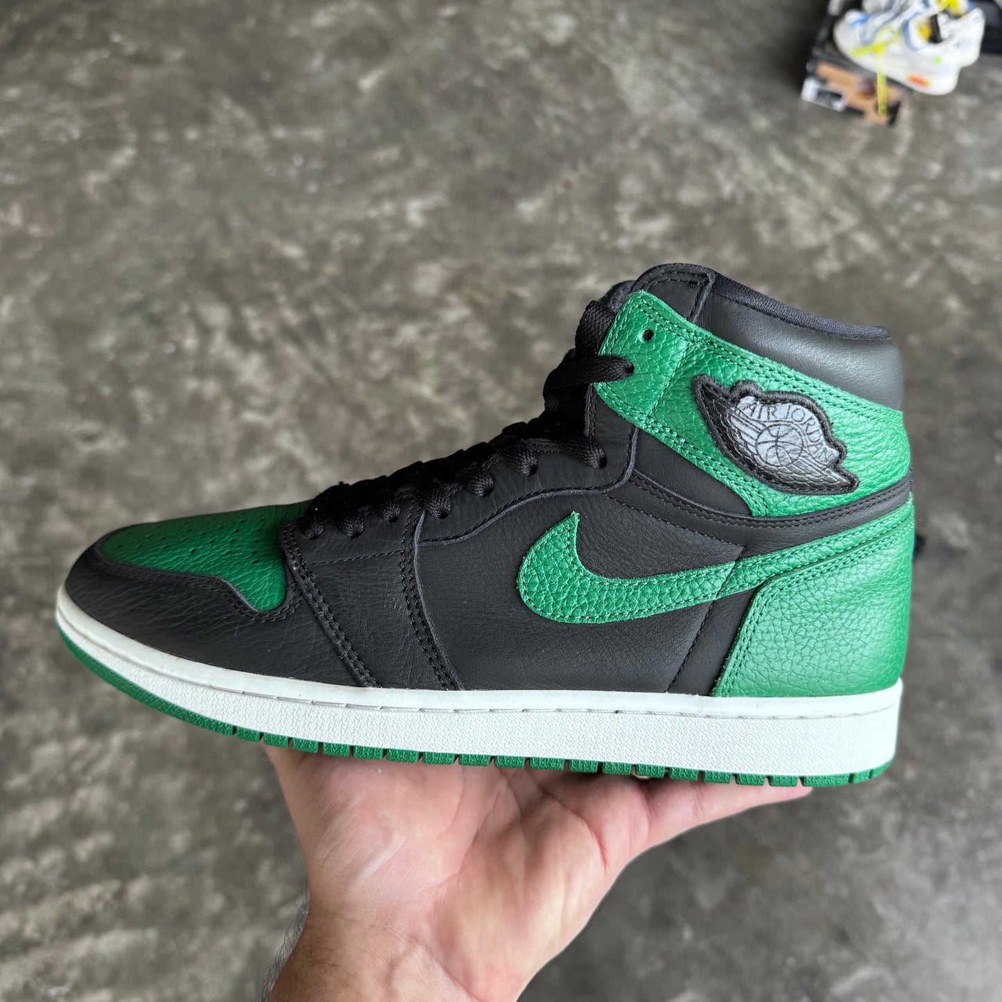 Jordan 1 Retro High Pine Green Black