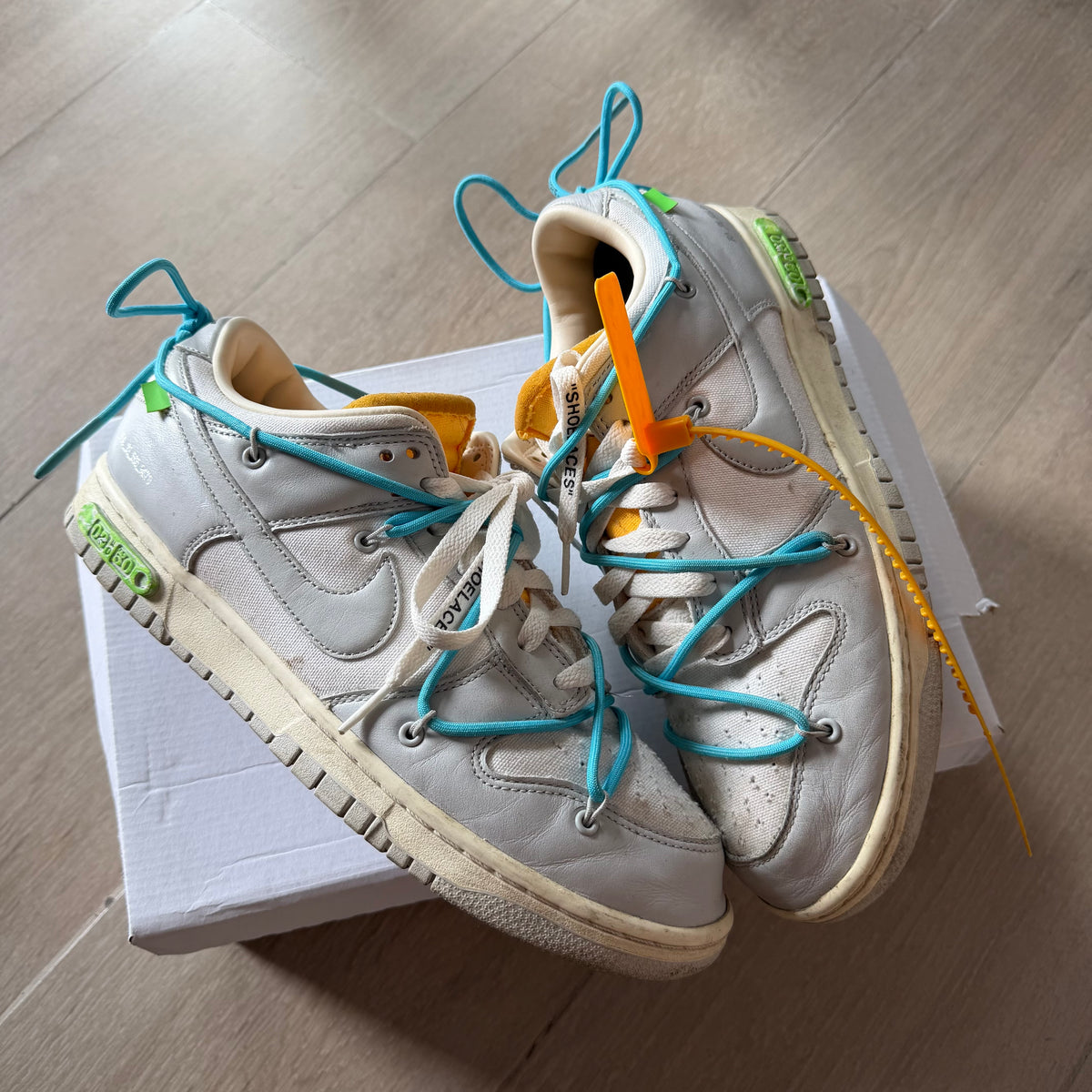 Nike x Off-White Dunk Low Lot 2 (9.5US)