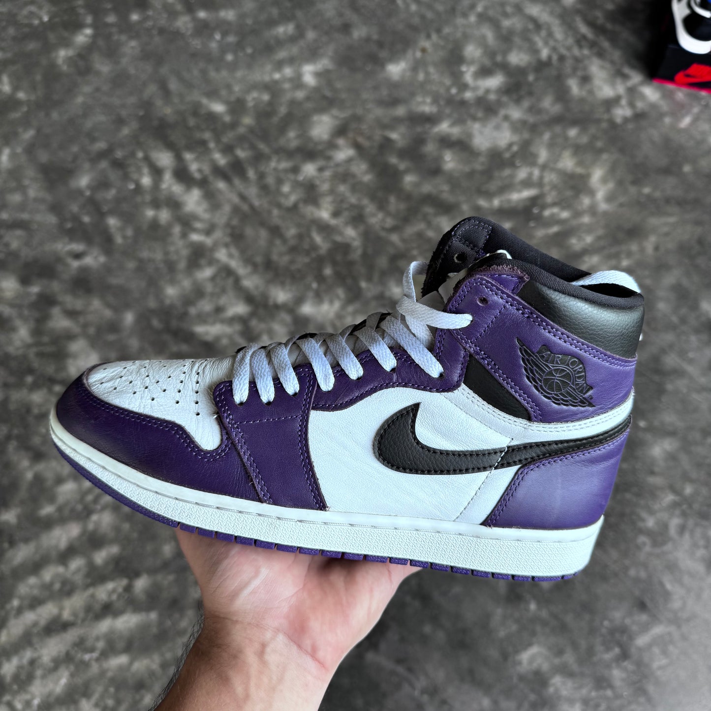 Jordan 1 Retro High Court Purple