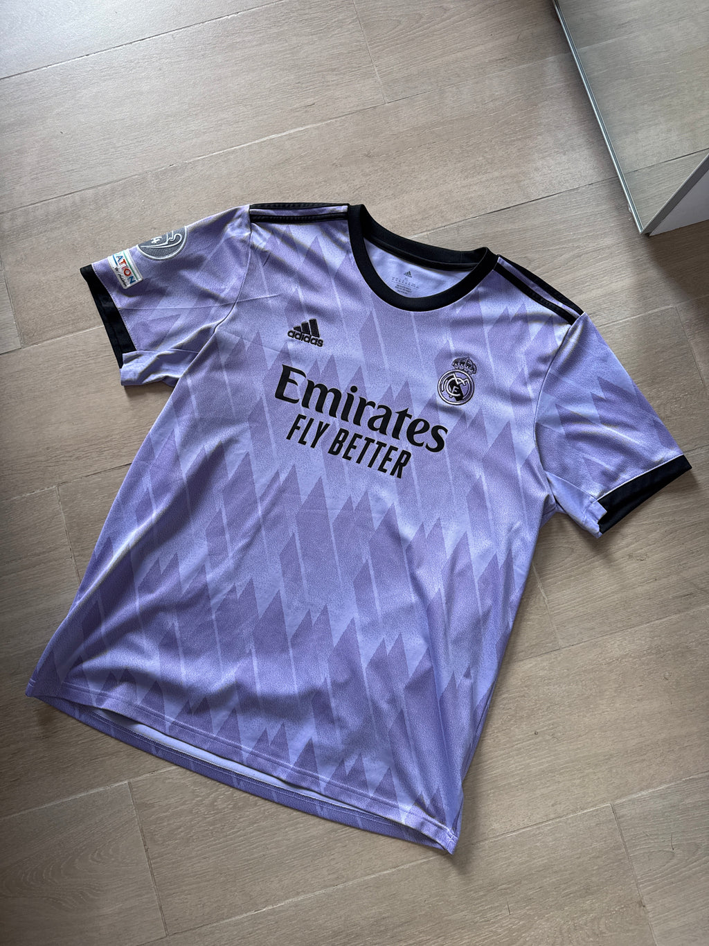 Real Madrid 22/23 Visitante Tee