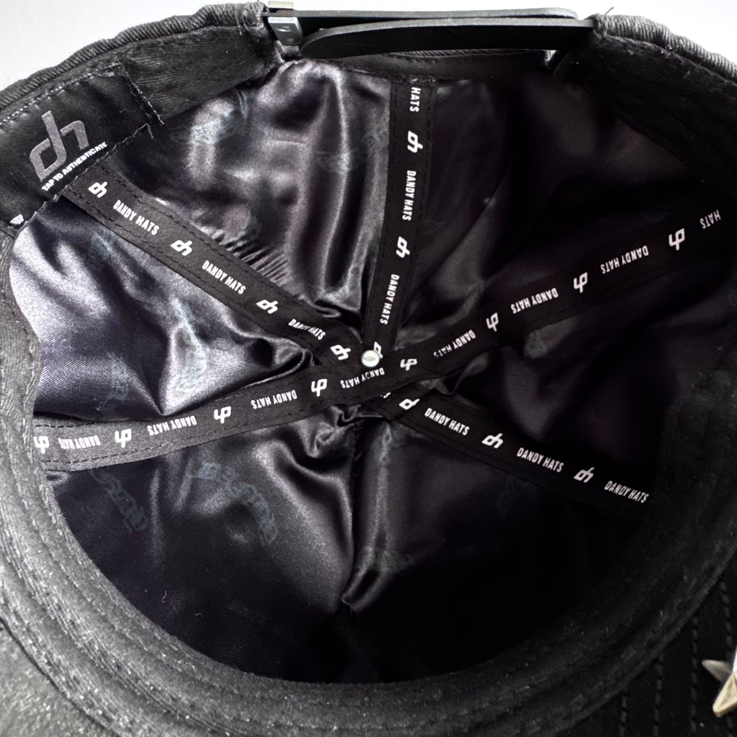 Dandy Hats Stars&Studs Cap Black