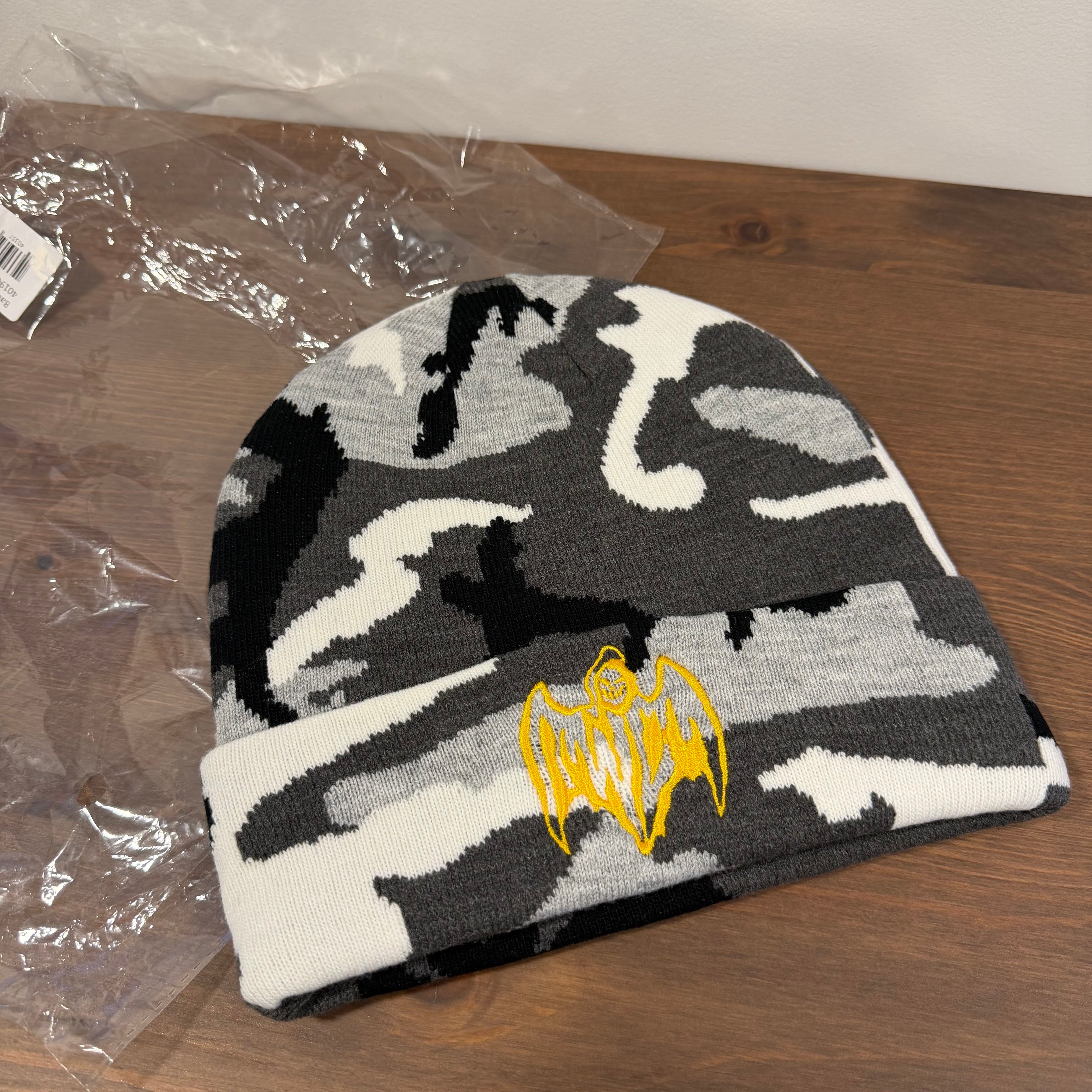 Warren Lotas Bat Logo Camo Beanie