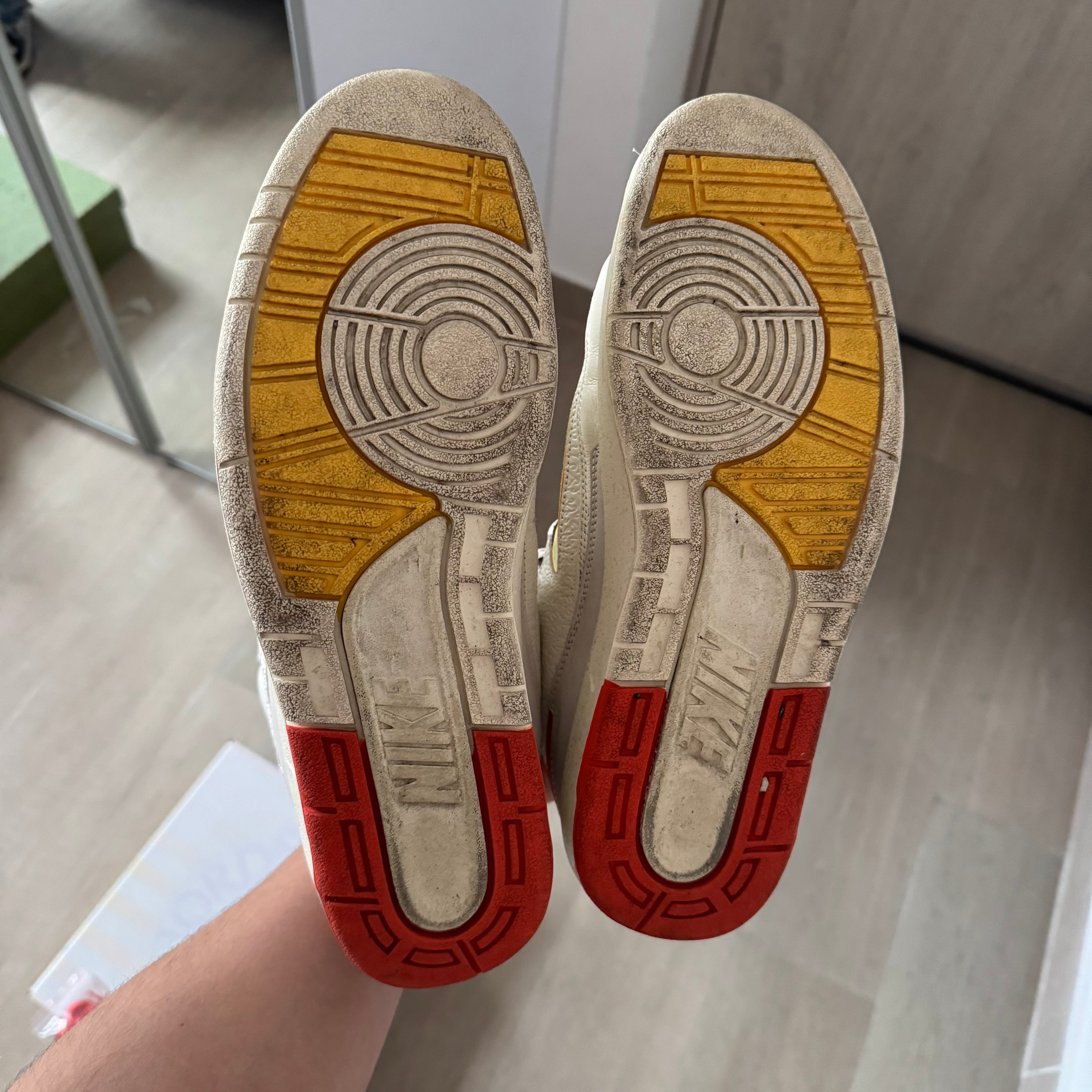 Jordan 2 Retro SP Maison Chateau Rouge