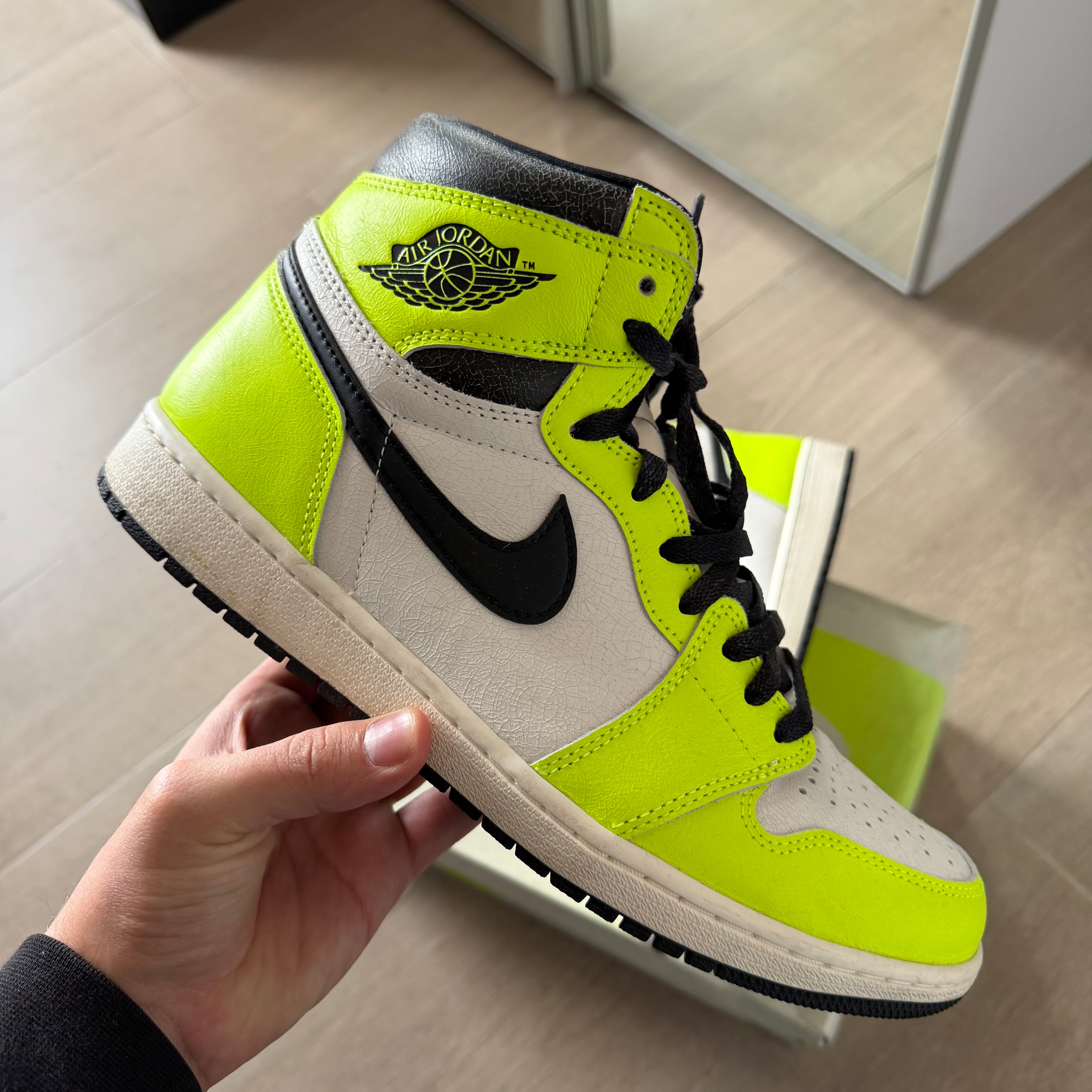 Jordan 1 Retro High OG Visionaire